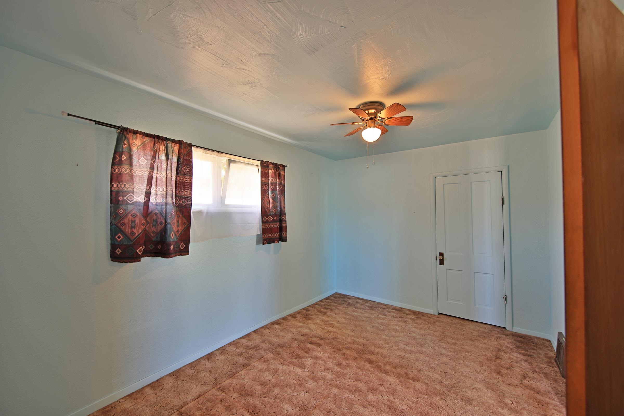 10945 Highway 65 Property Photo 8