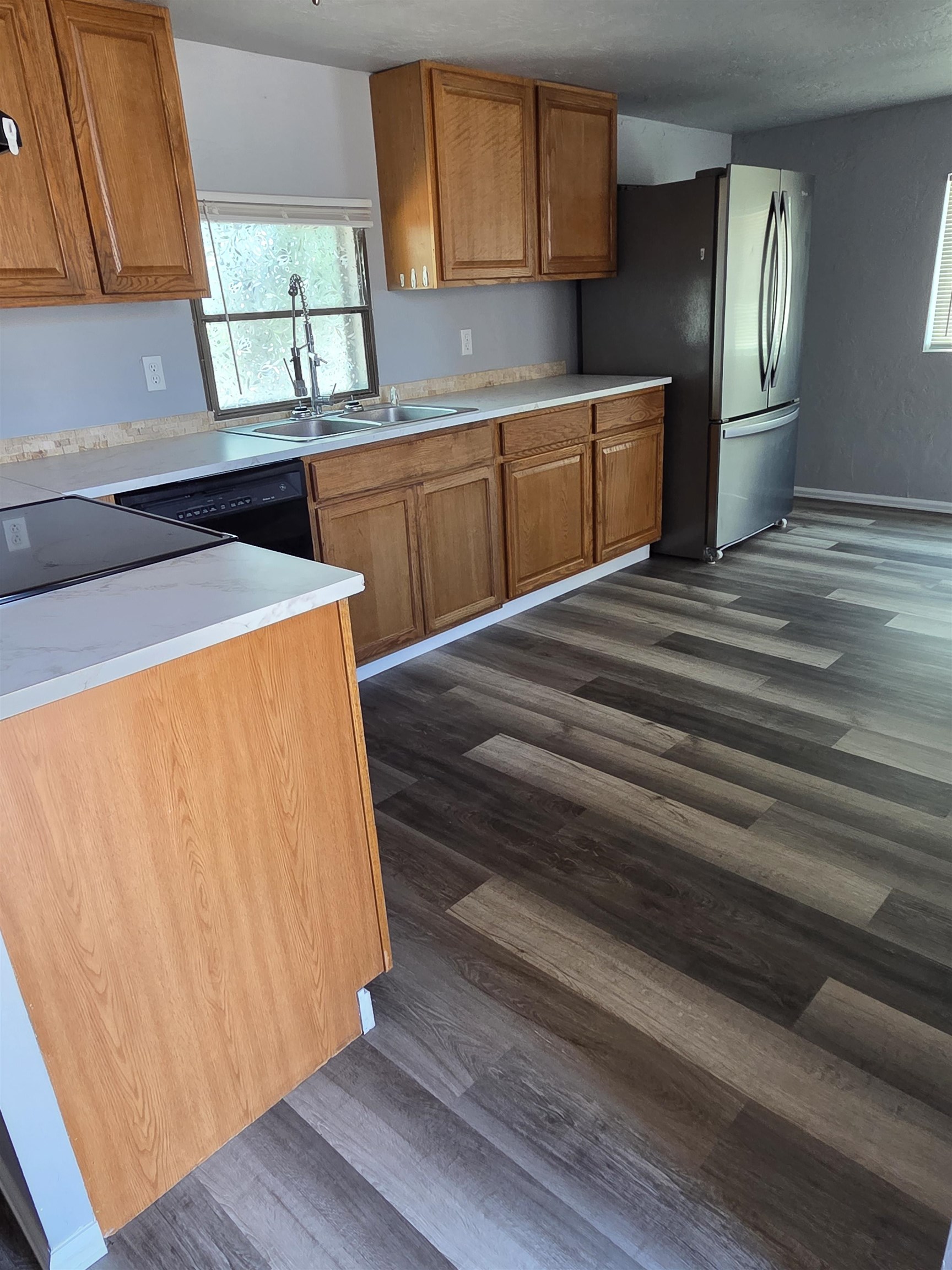 424 32 Road Property Photo 4