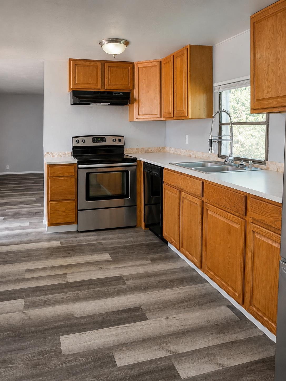424 32 Road Property Photo 6