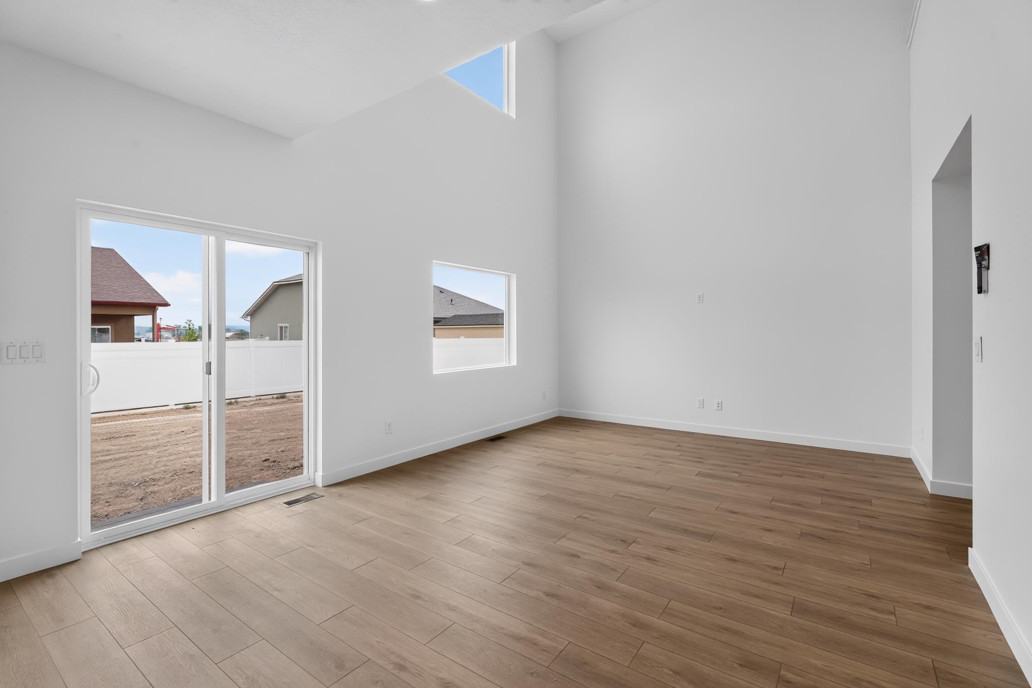 2141 Moon Beam Place Property Photo 9
