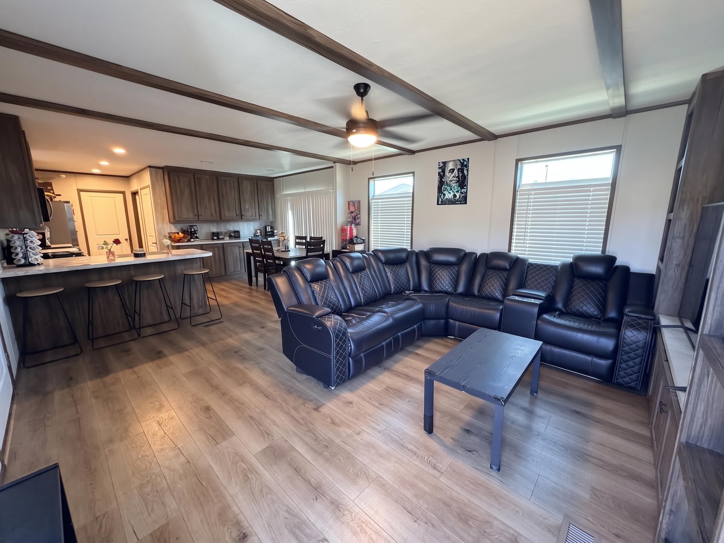 85 Mahogany Circle Property Photo 2