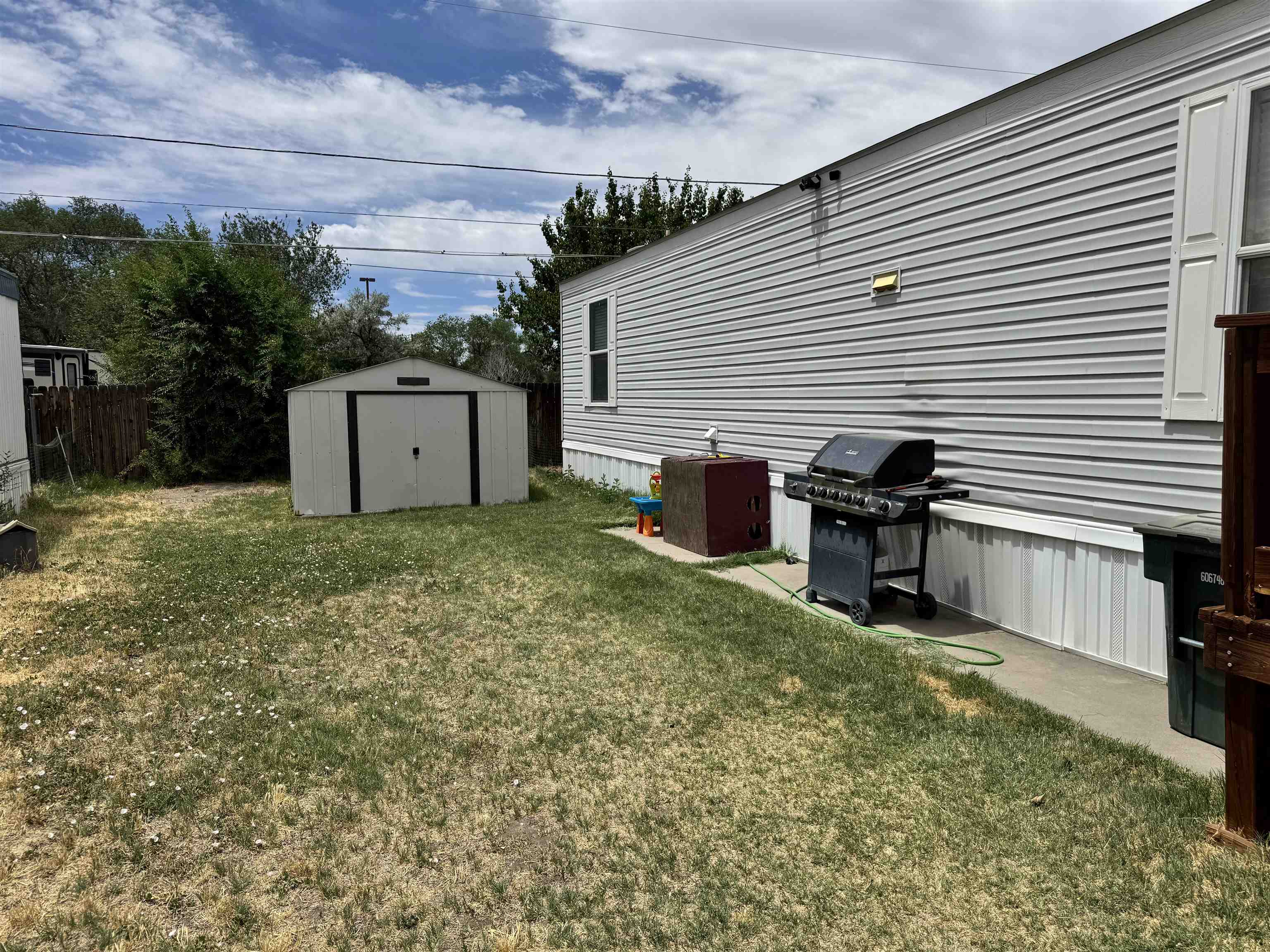 2845 North Avenue Property Photo 13