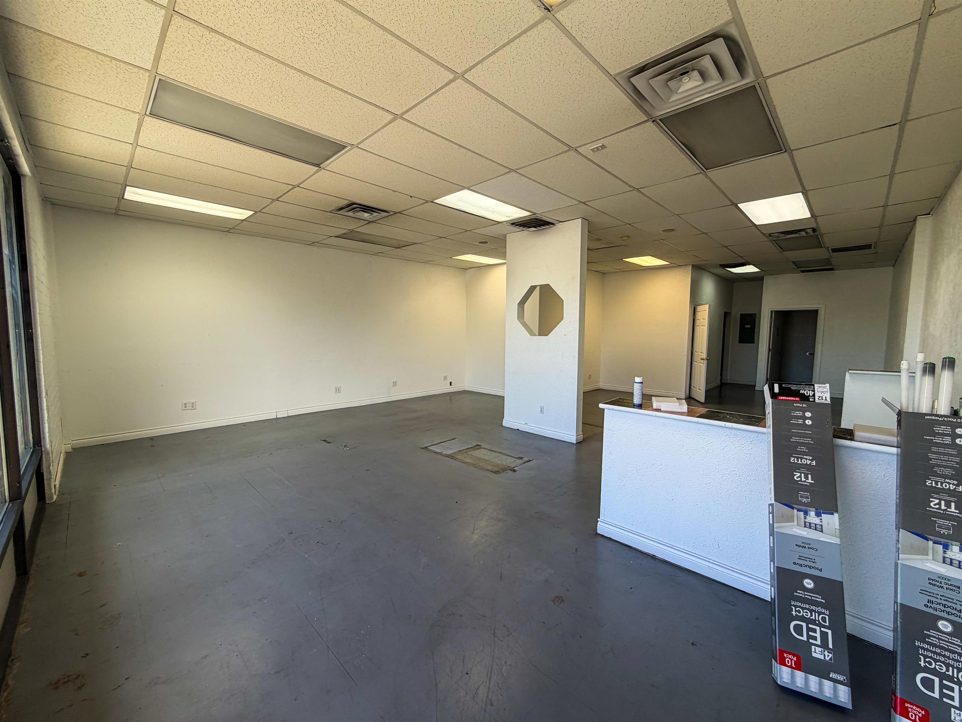 2889 North Avenue Property Photo 2