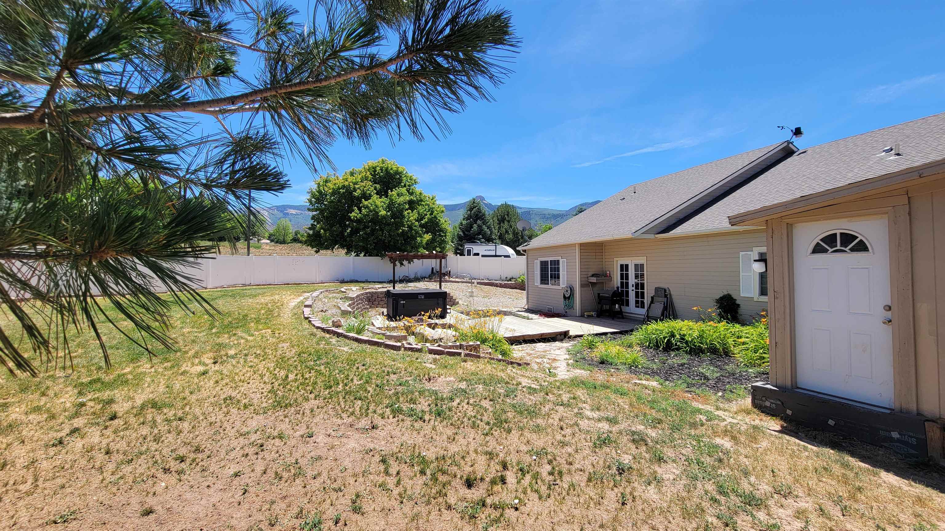 42 Eagle Court Property Photo 18