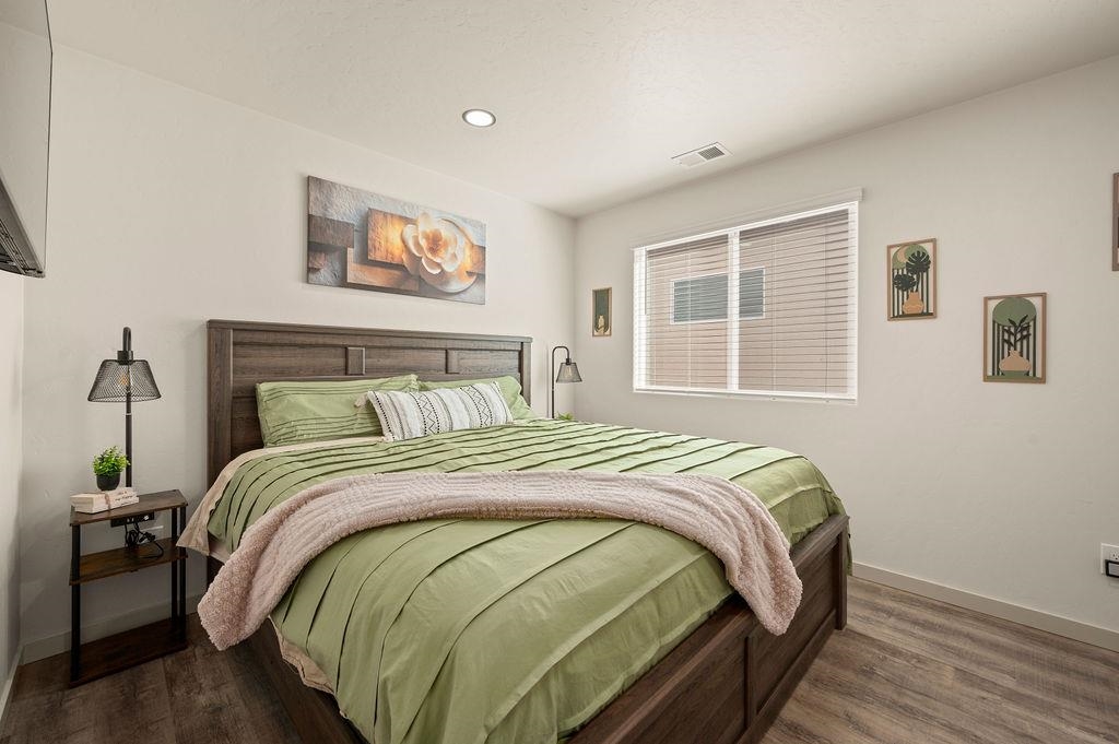 403 Clements Way Property Photo 12
