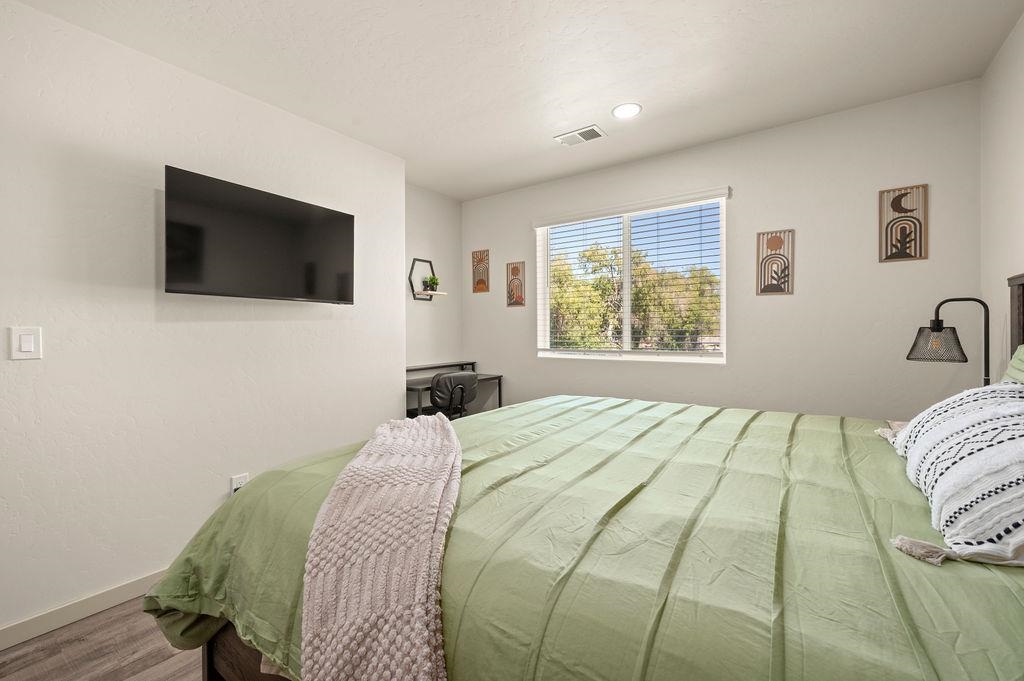 403 Clements Way Property Photo 15