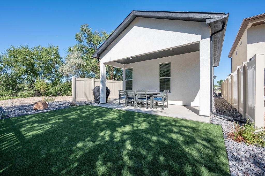 403 Clements Way Property Photo 36