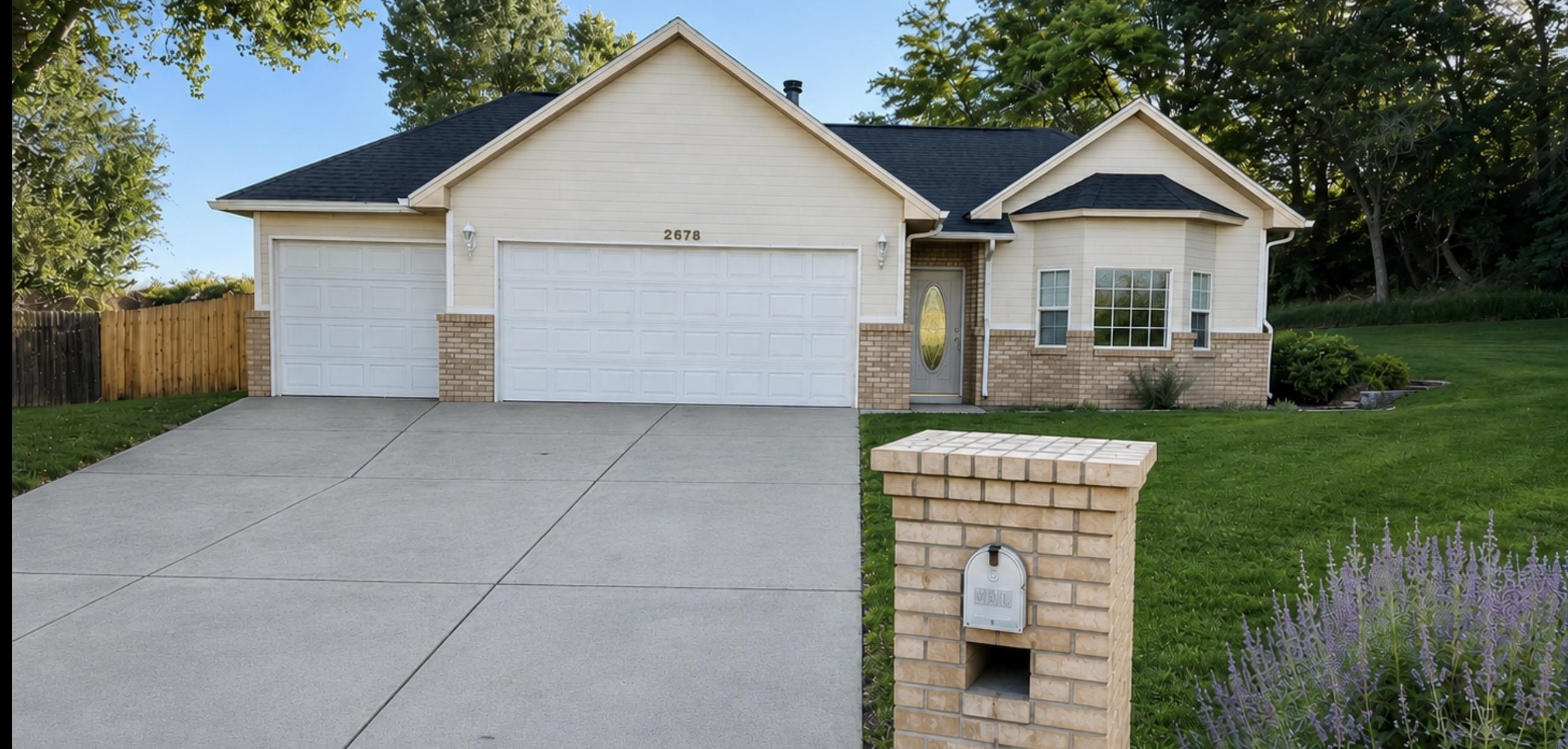 2678 Cambridge Road Property Photo 1