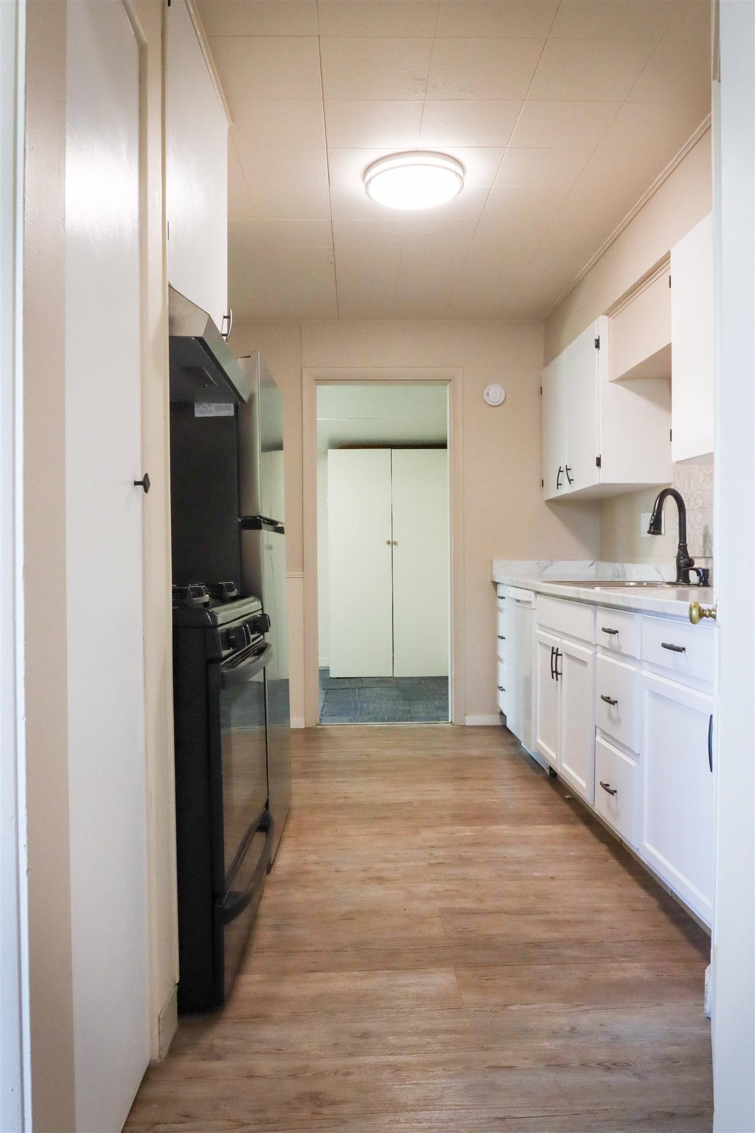 653 1/2 25 Road Property Photo 9