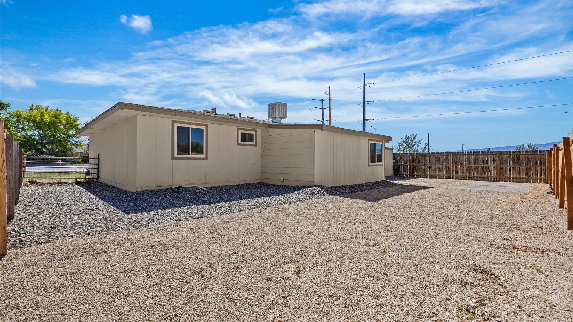 653 1/2 25 Road Property Photo 21