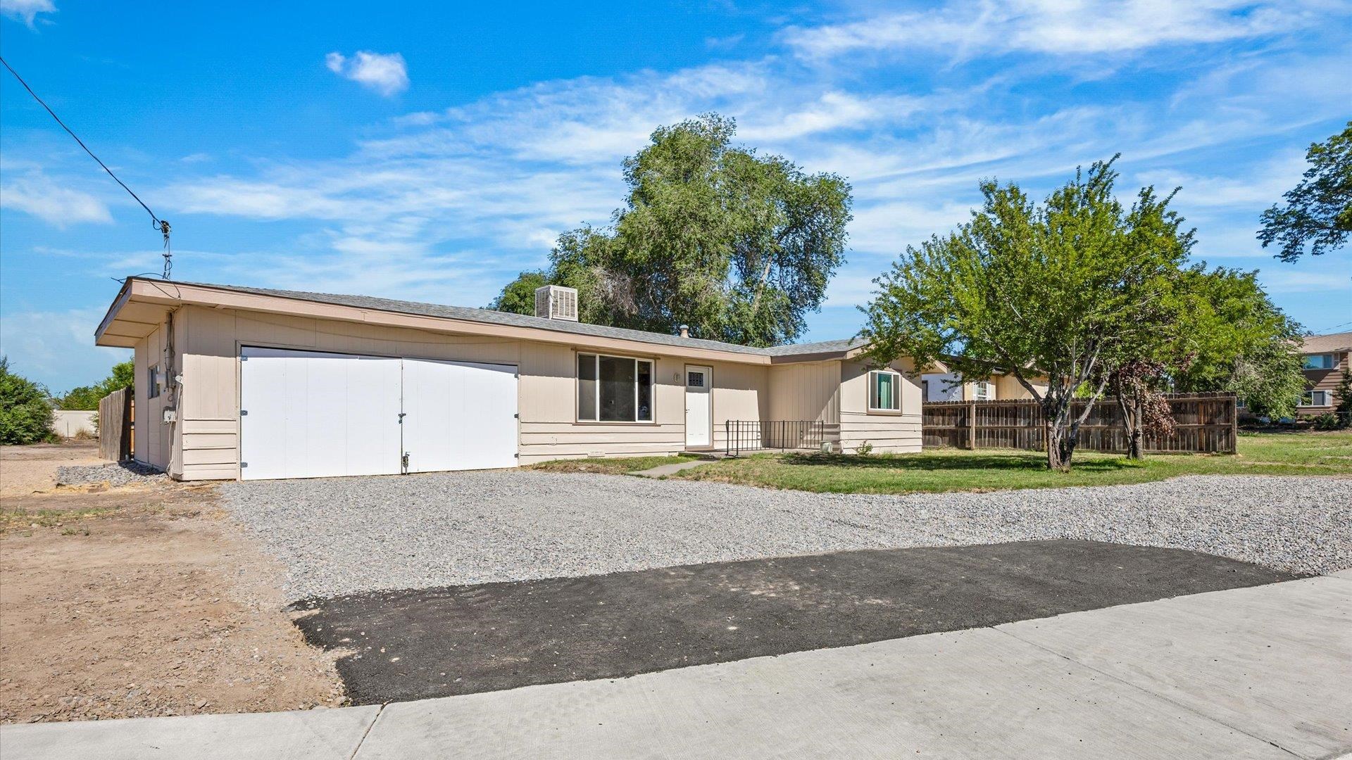 653 1/2 25 Road Property Photo 31