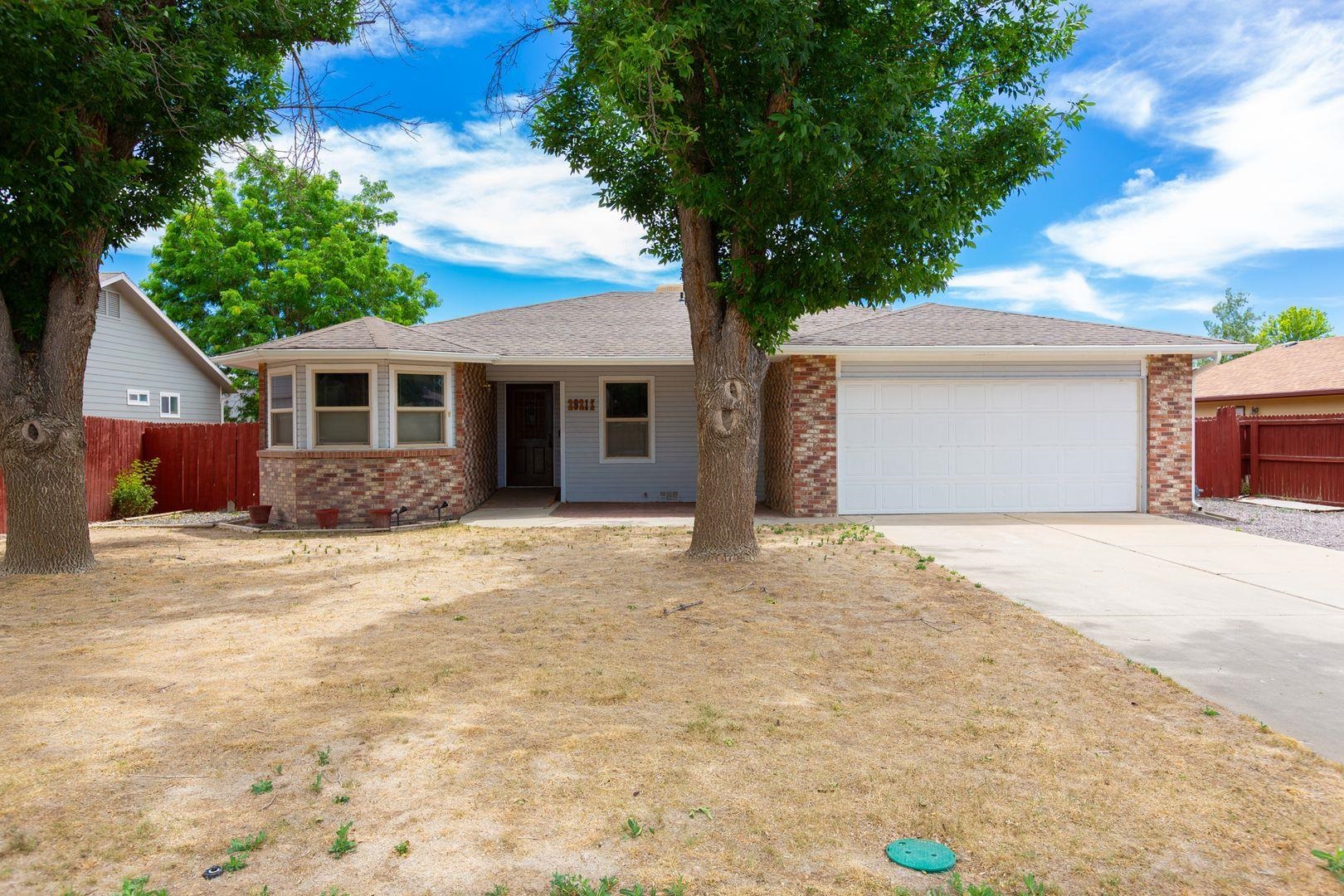 2921 1/2 Wagon Place Property Photo 1