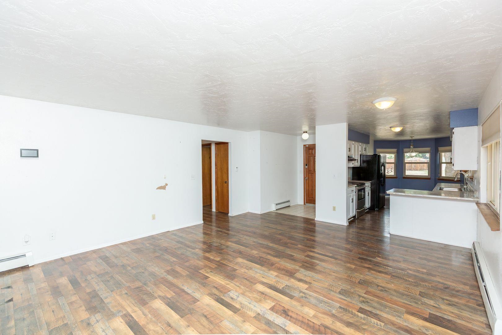 2921 1/2 Wagon Place Property Photo 5