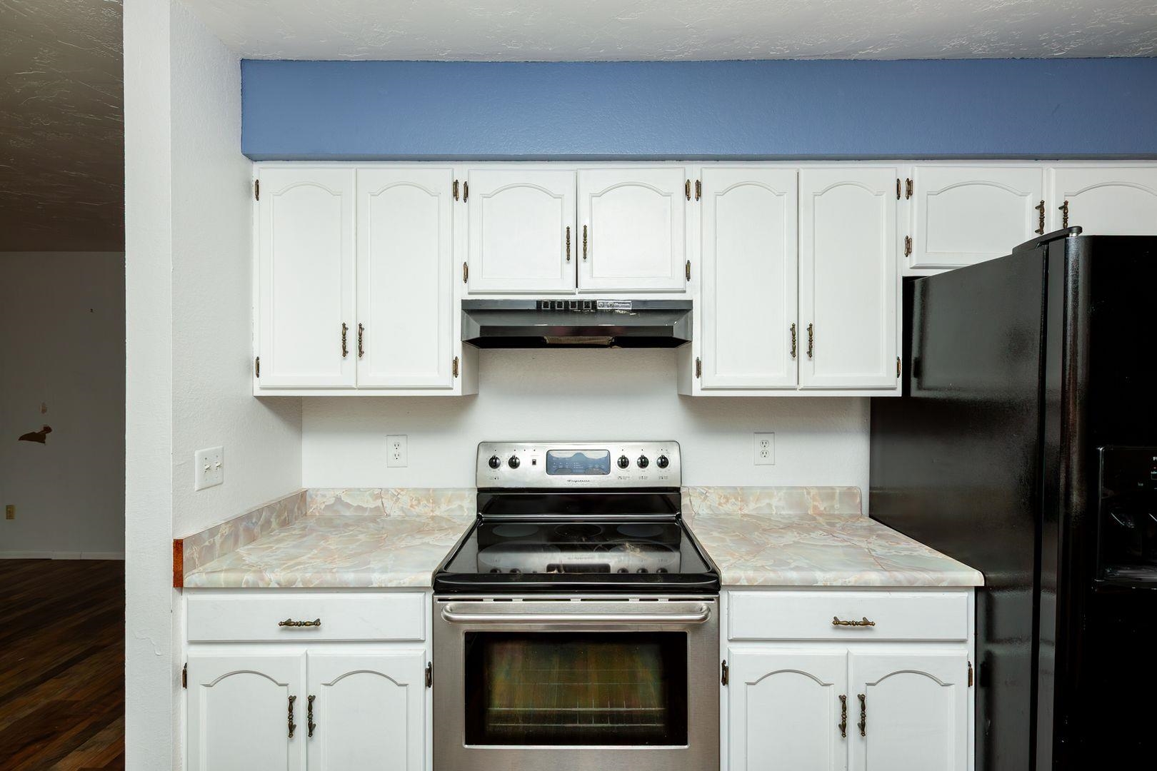 2921 1/2 Wagon Place Property Photo 9