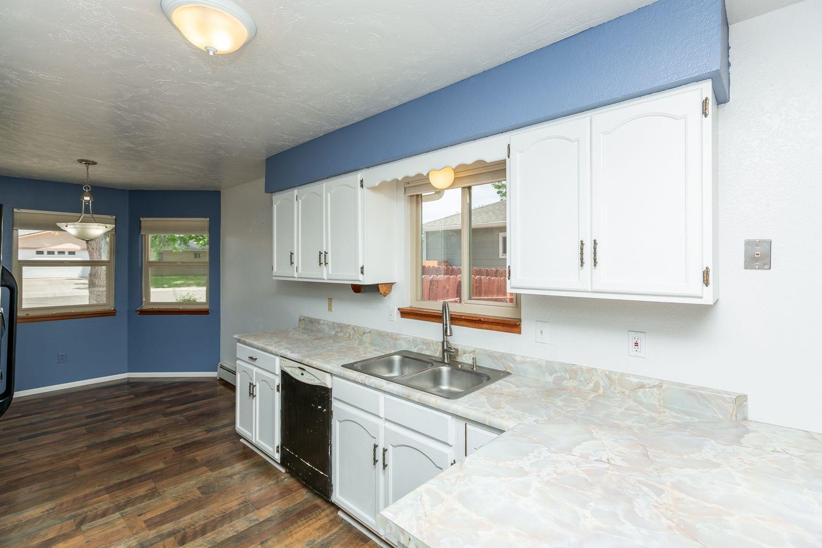 2921 1/2 Wagon Place Property Photo 10