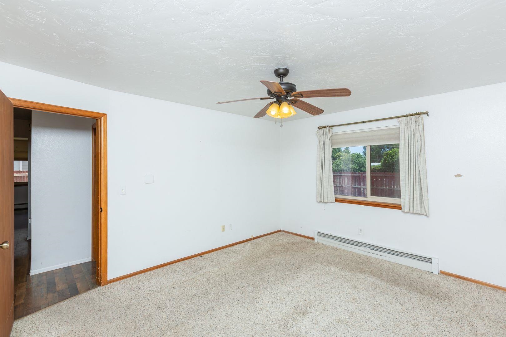 2921 1/2 Wagon Place Property Photo 15