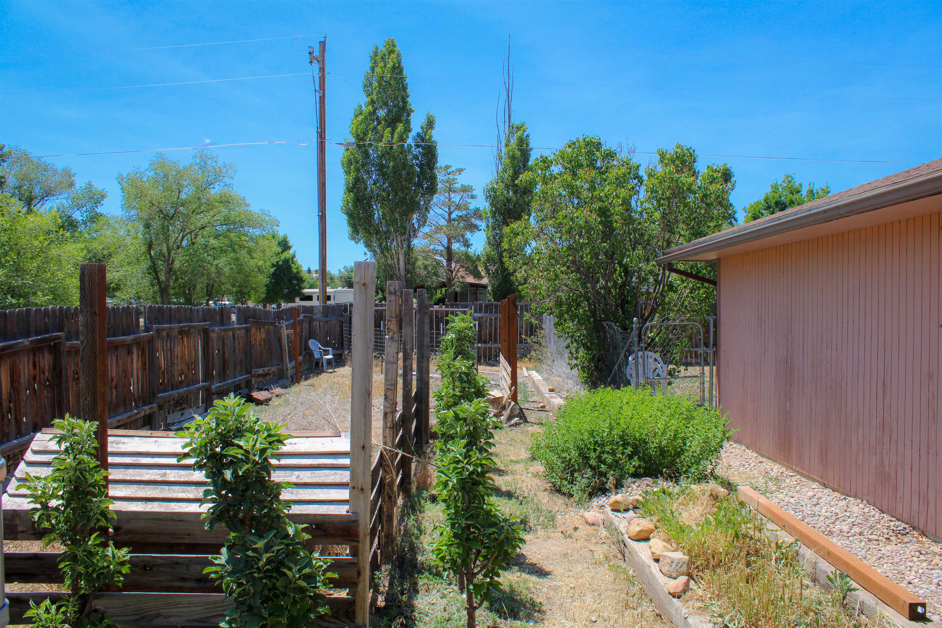 255 E Raven Avenue Property Photo 13