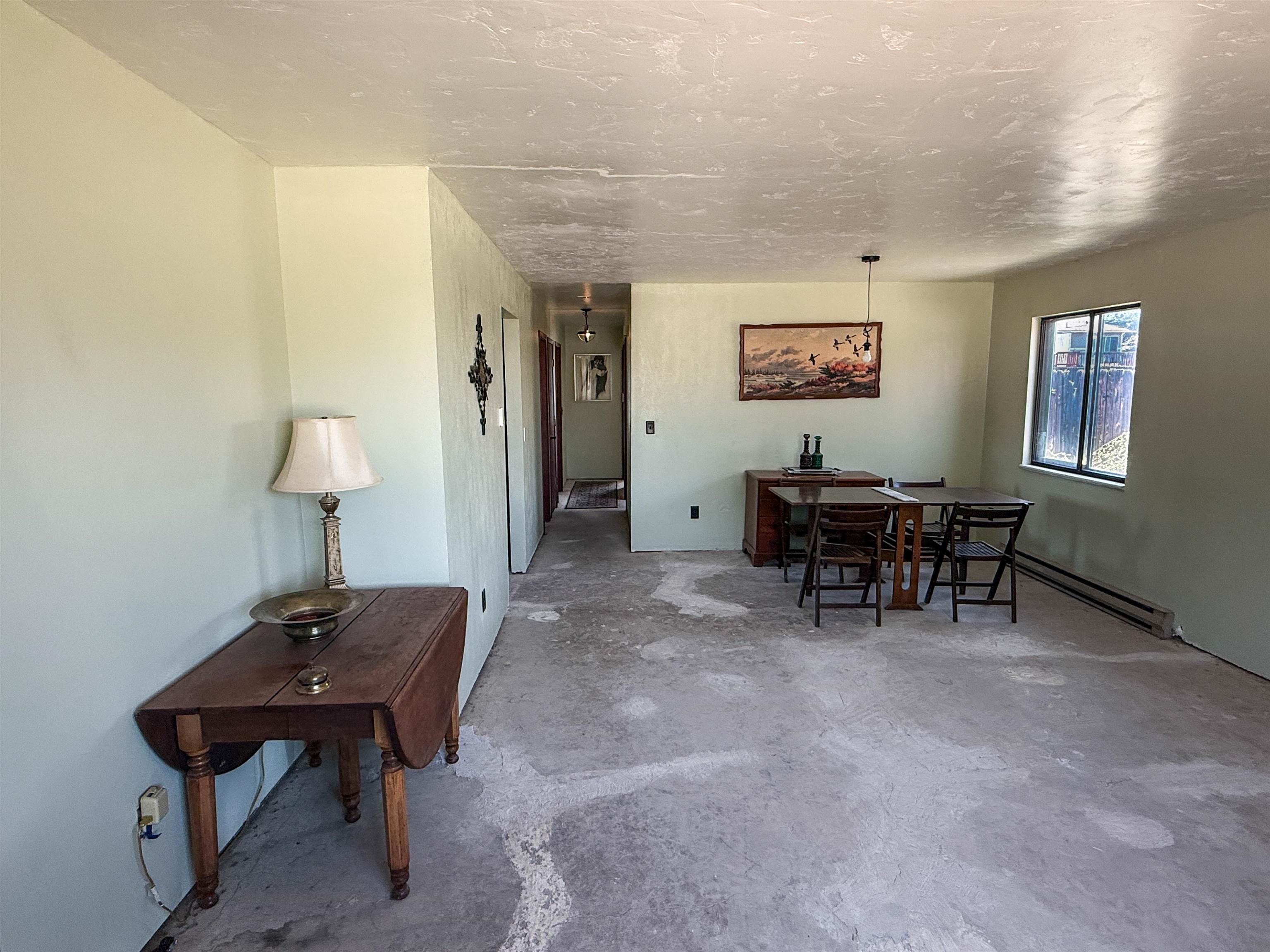 255 E Raven Avenue Property Photo 18