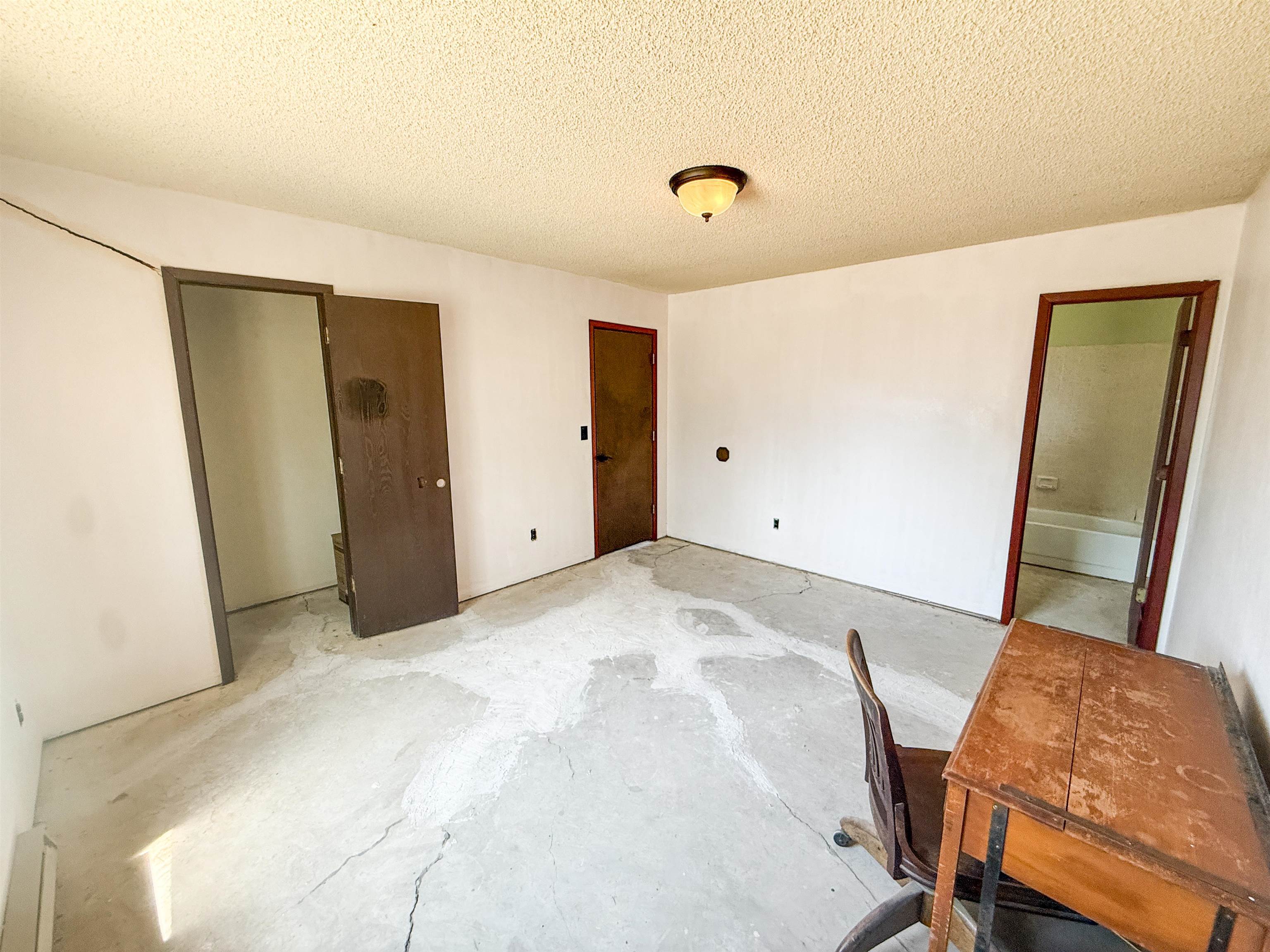 255 E Raven Avenue Property Photo 25