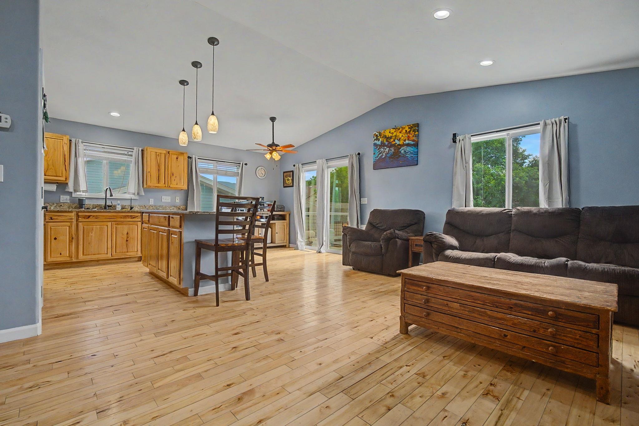 603 Fairway Avenue Property Photo 2