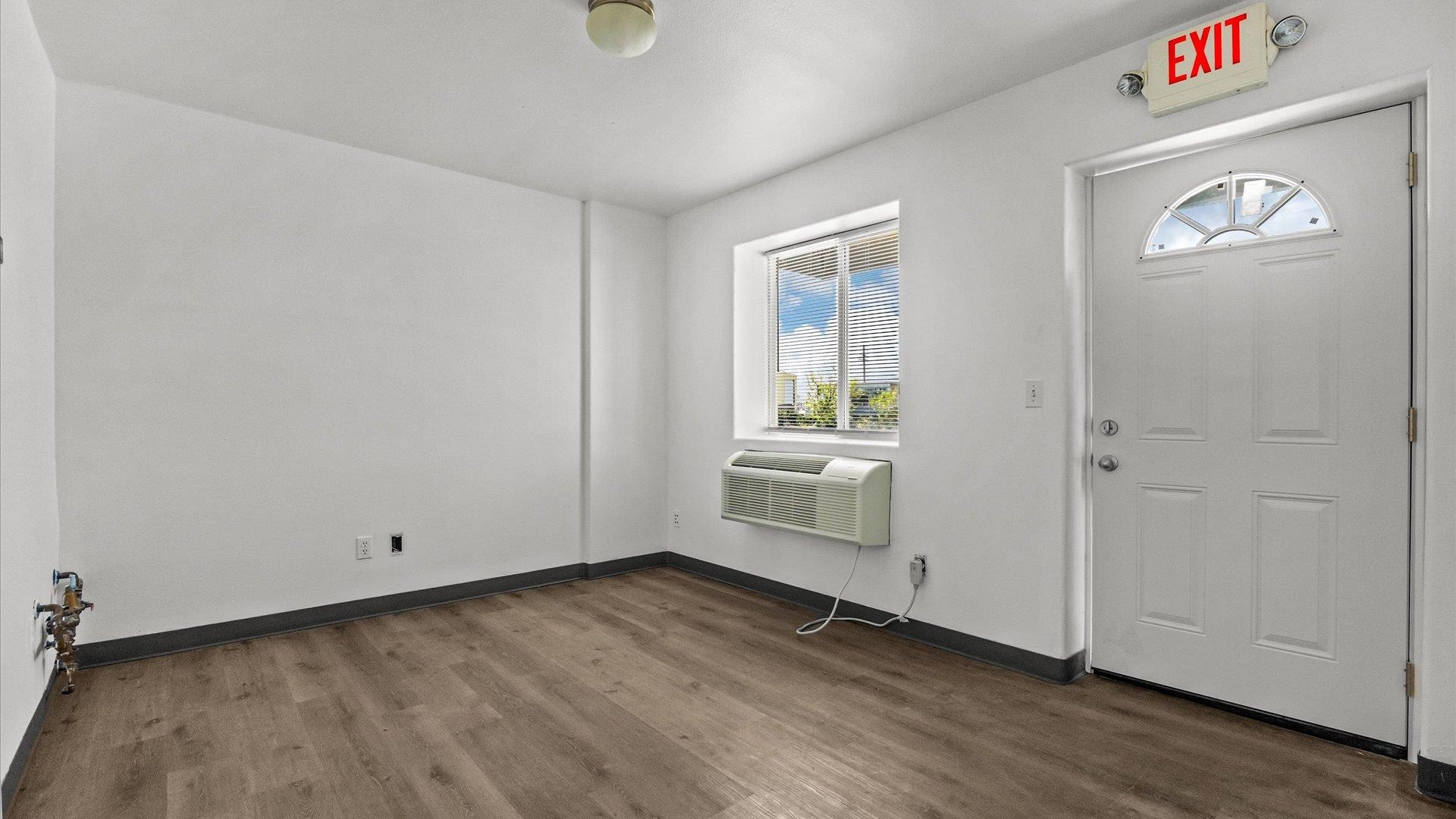802 1st Avenue Property Photo 3