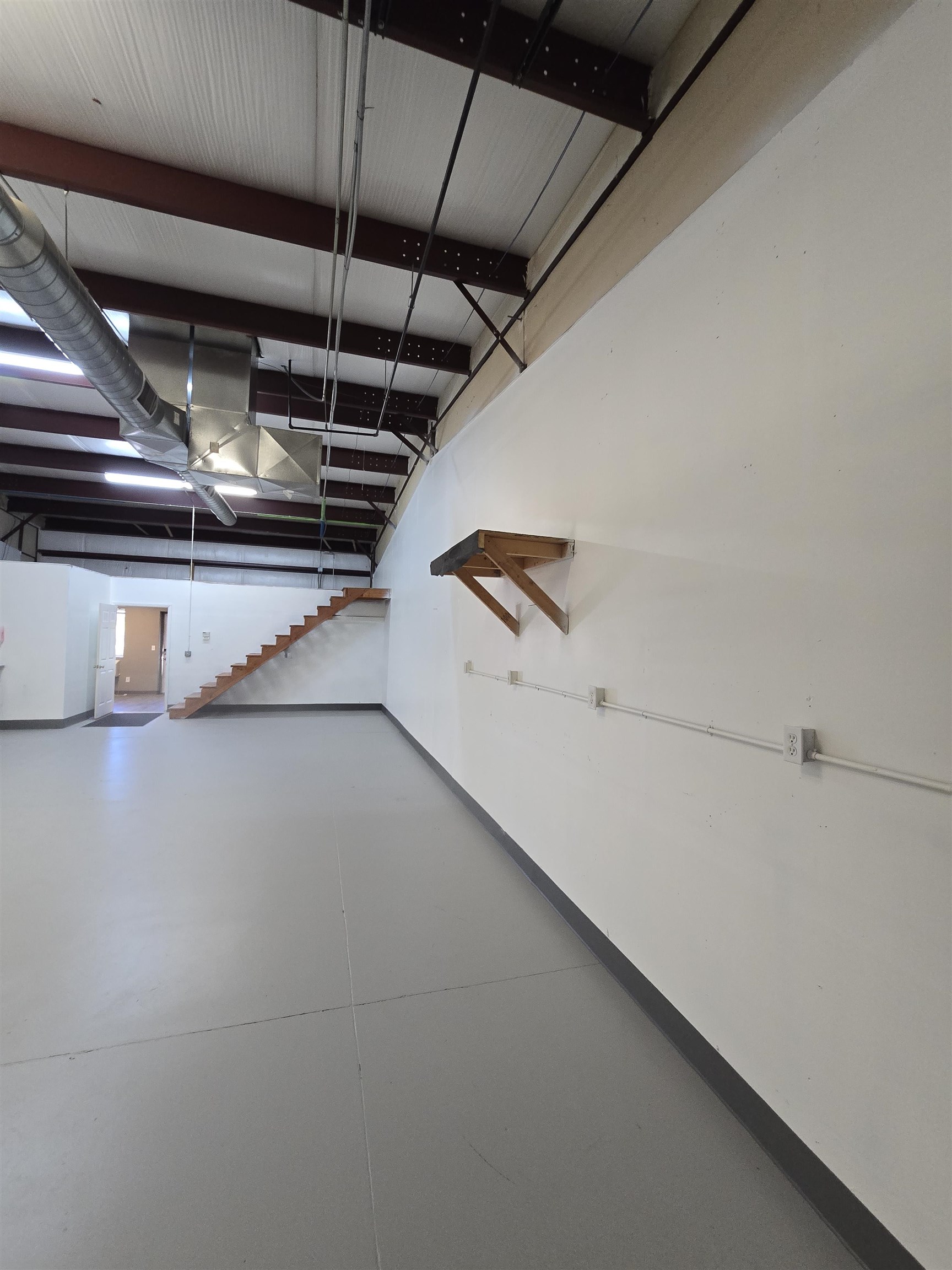 802 1st Avenue Property Photo 15
