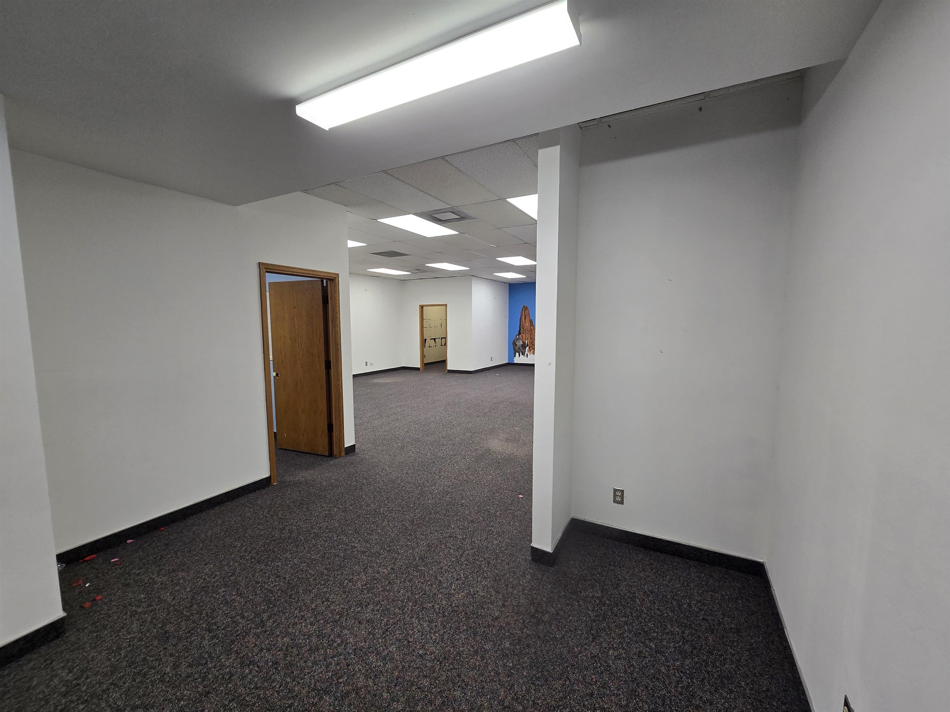 2829 North Avenue Property Photo 14