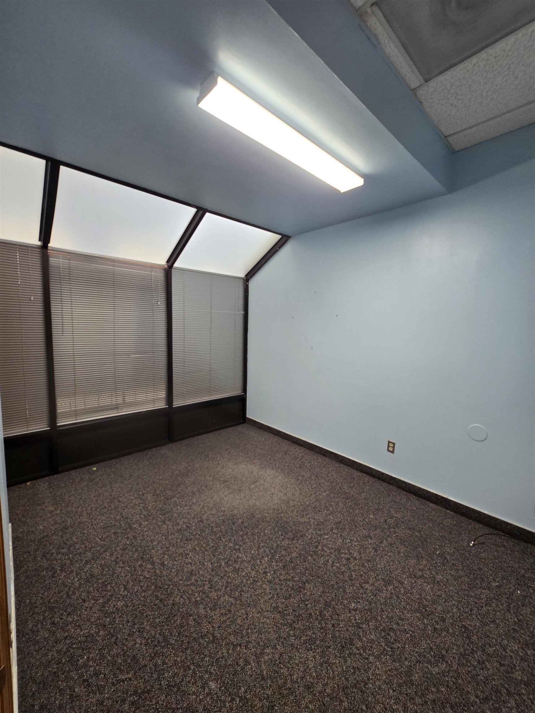 2829 North Avenue Property Photo 16
