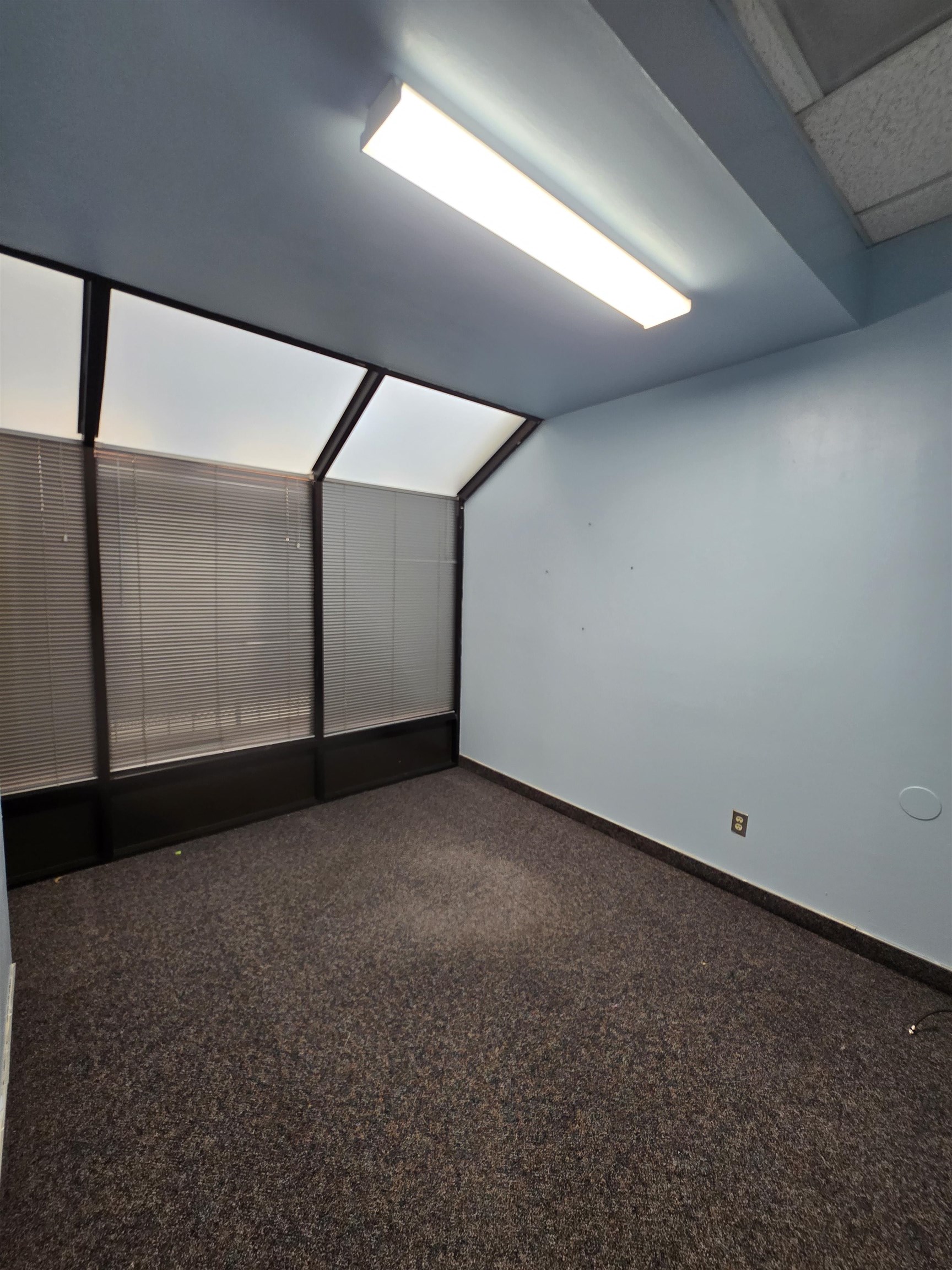 2829 North Avenue Property Photo 17
