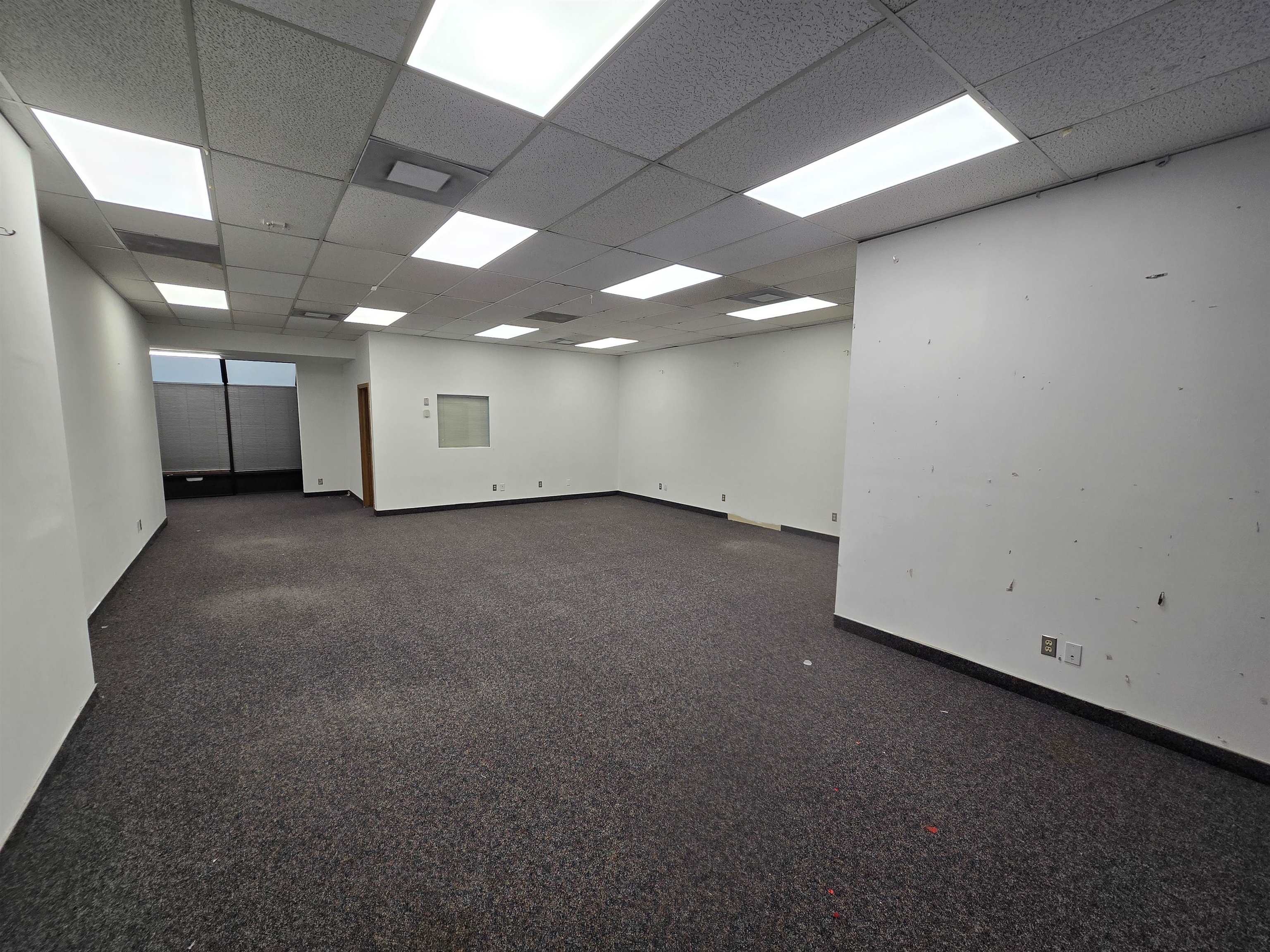 2829 North Avenue Property Photo 24
