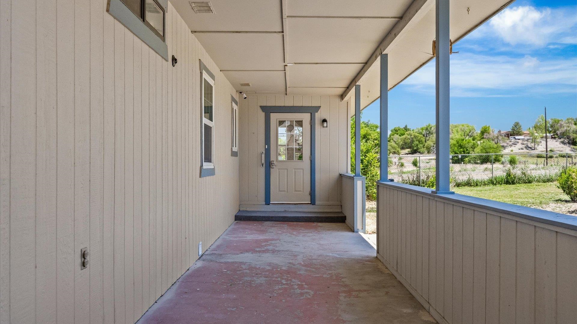 14037 G Road Property Photo 5