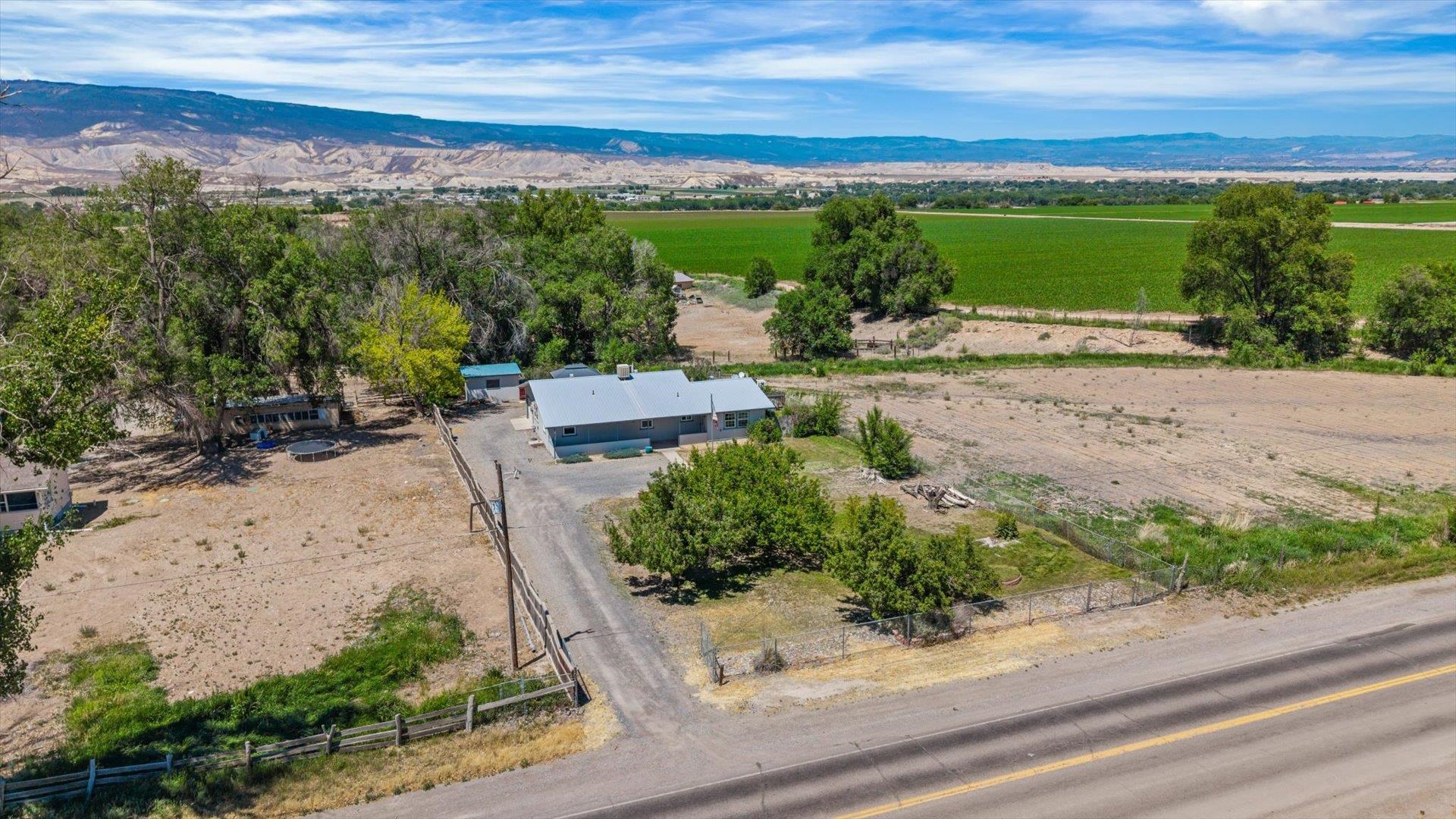 14037 G Road Property Photo 31
