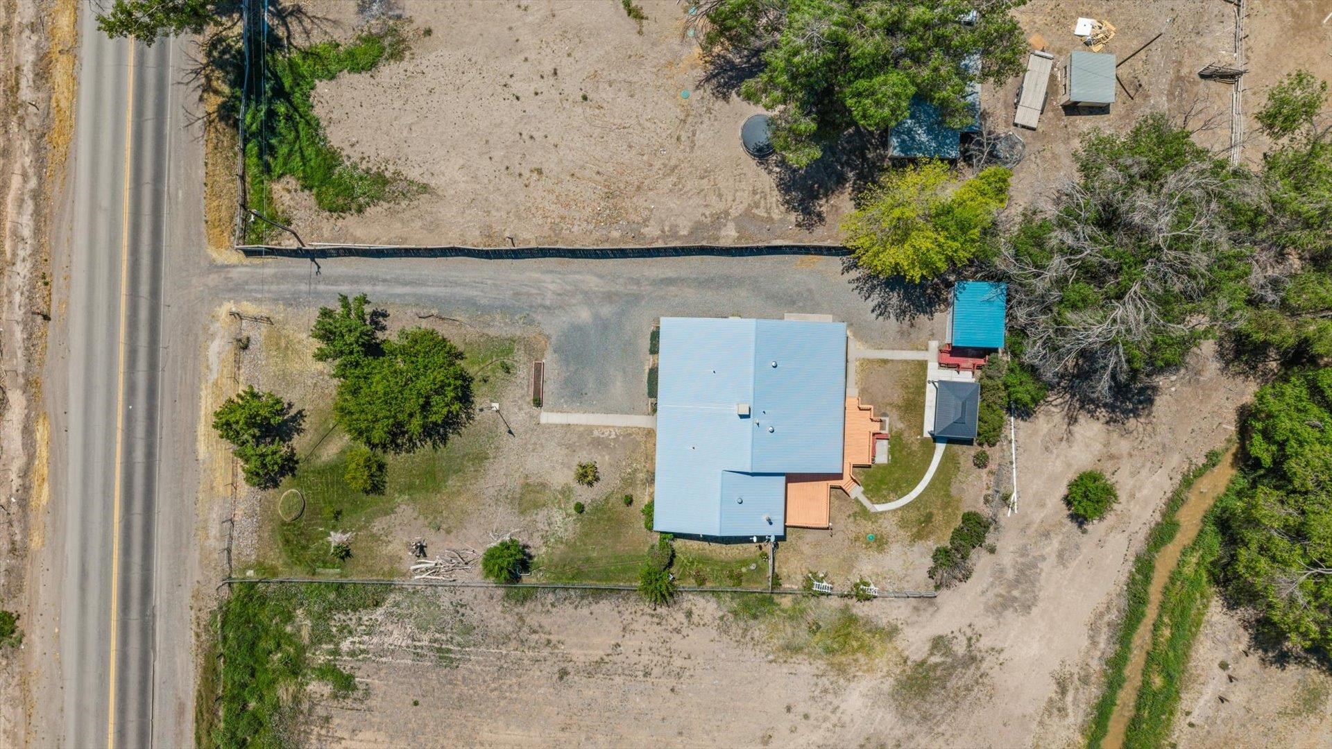 14037 G Road Property Photo 33