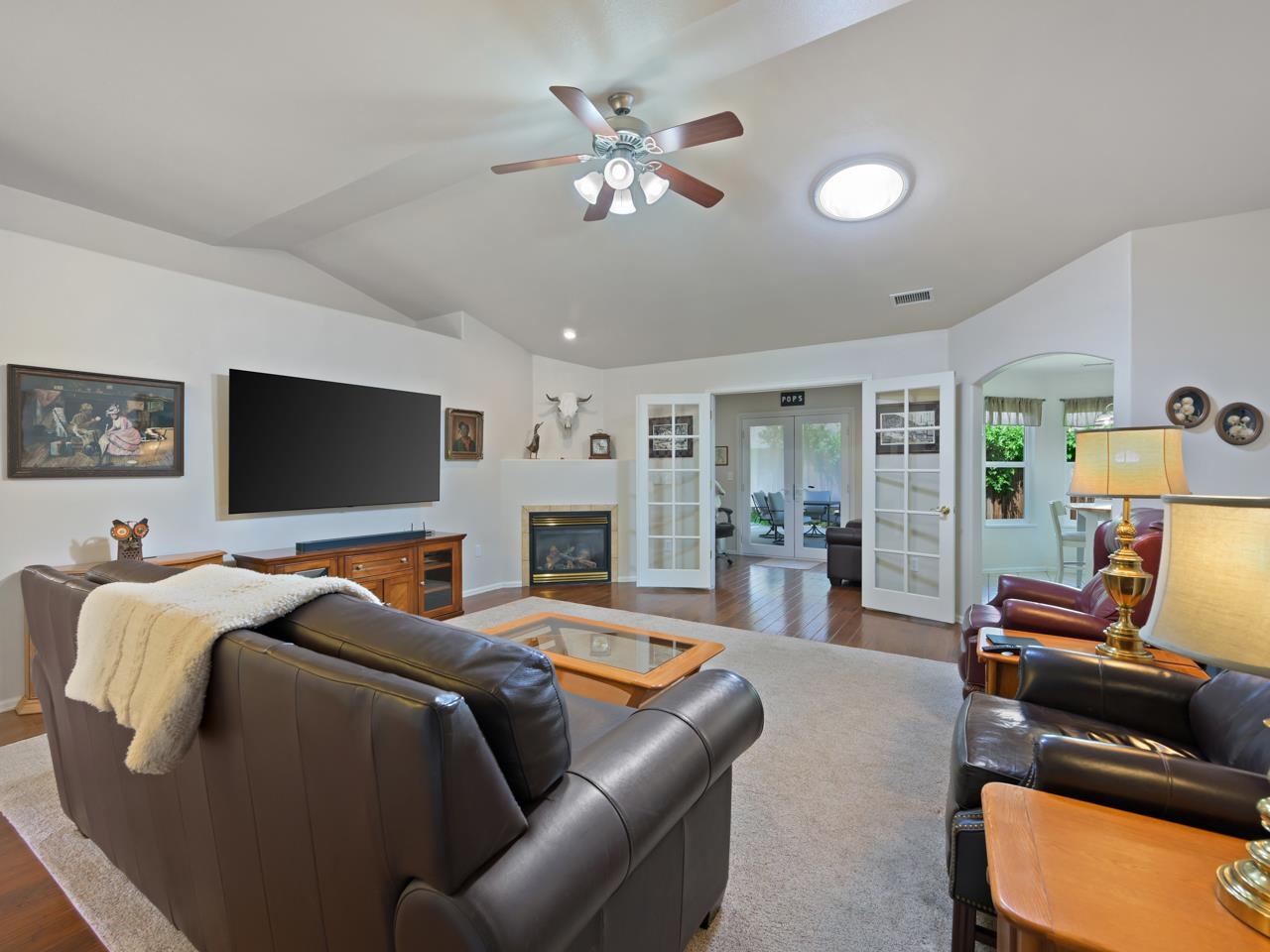 777 Silverplume Drive Property Photo 3