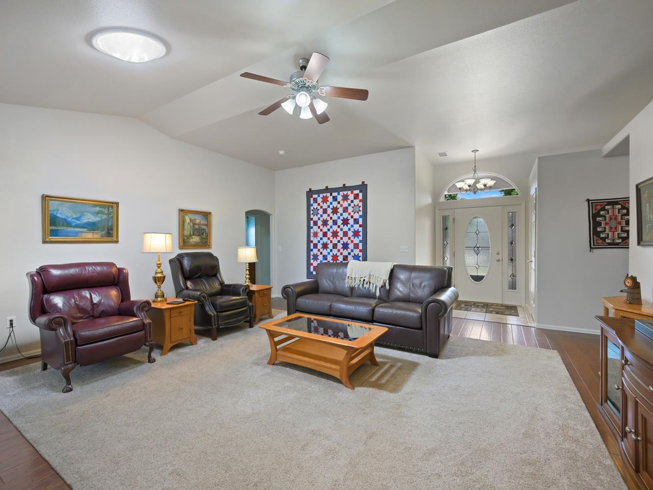777 Silverplume Drive Property Photo 4