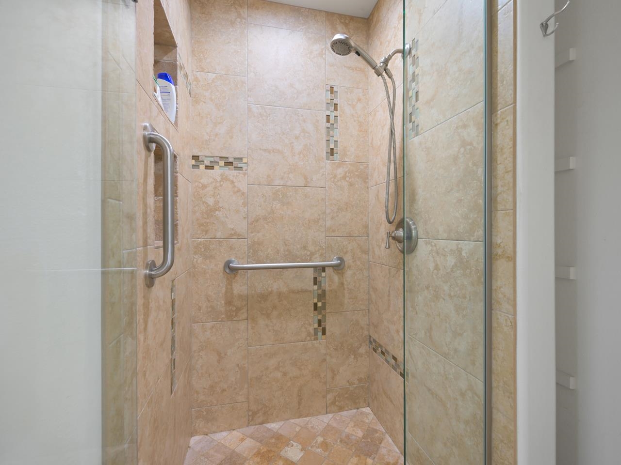 777 Silverplume Drive Property Photo 16