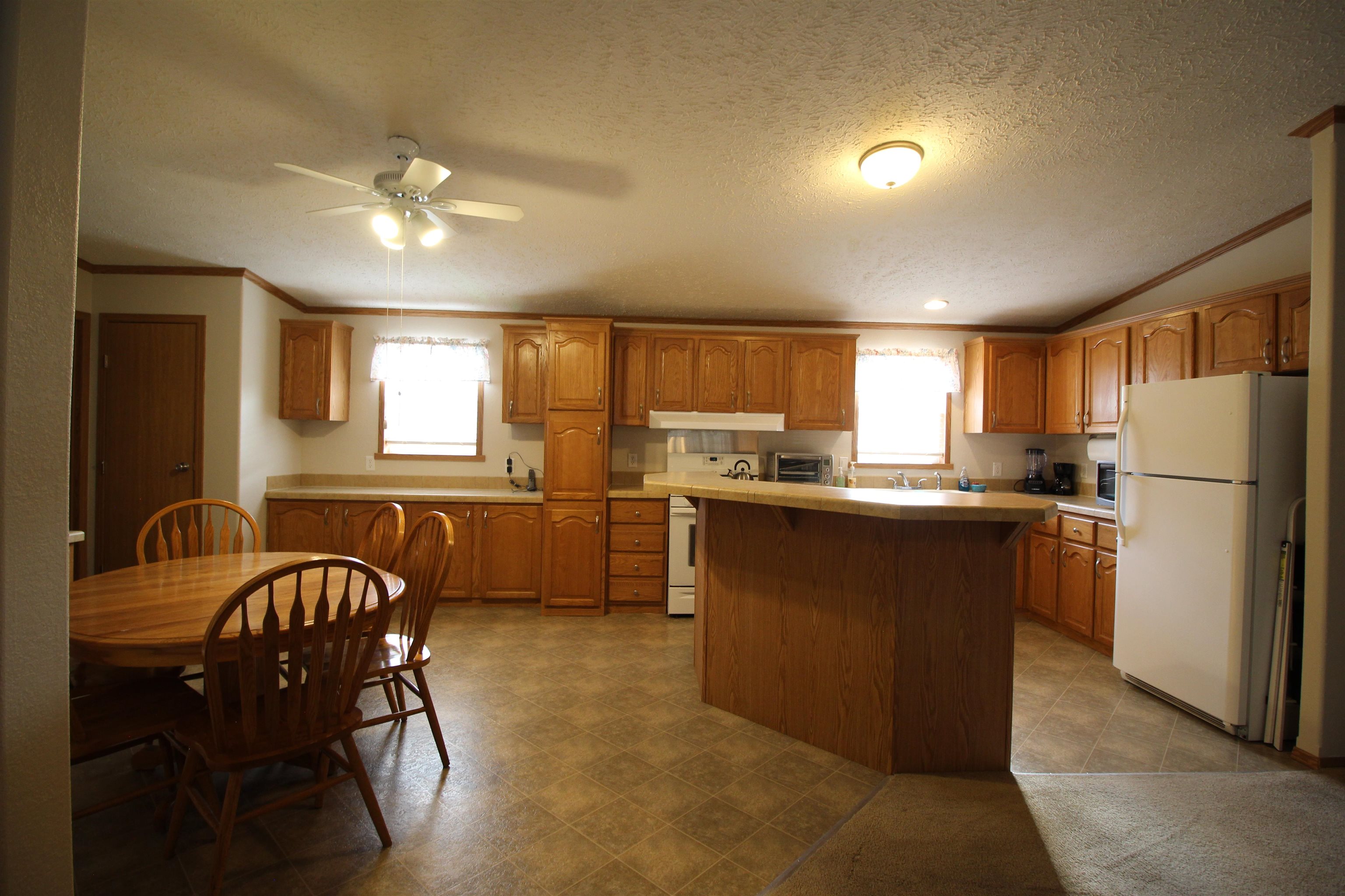 435 32 Road Property Photo 6