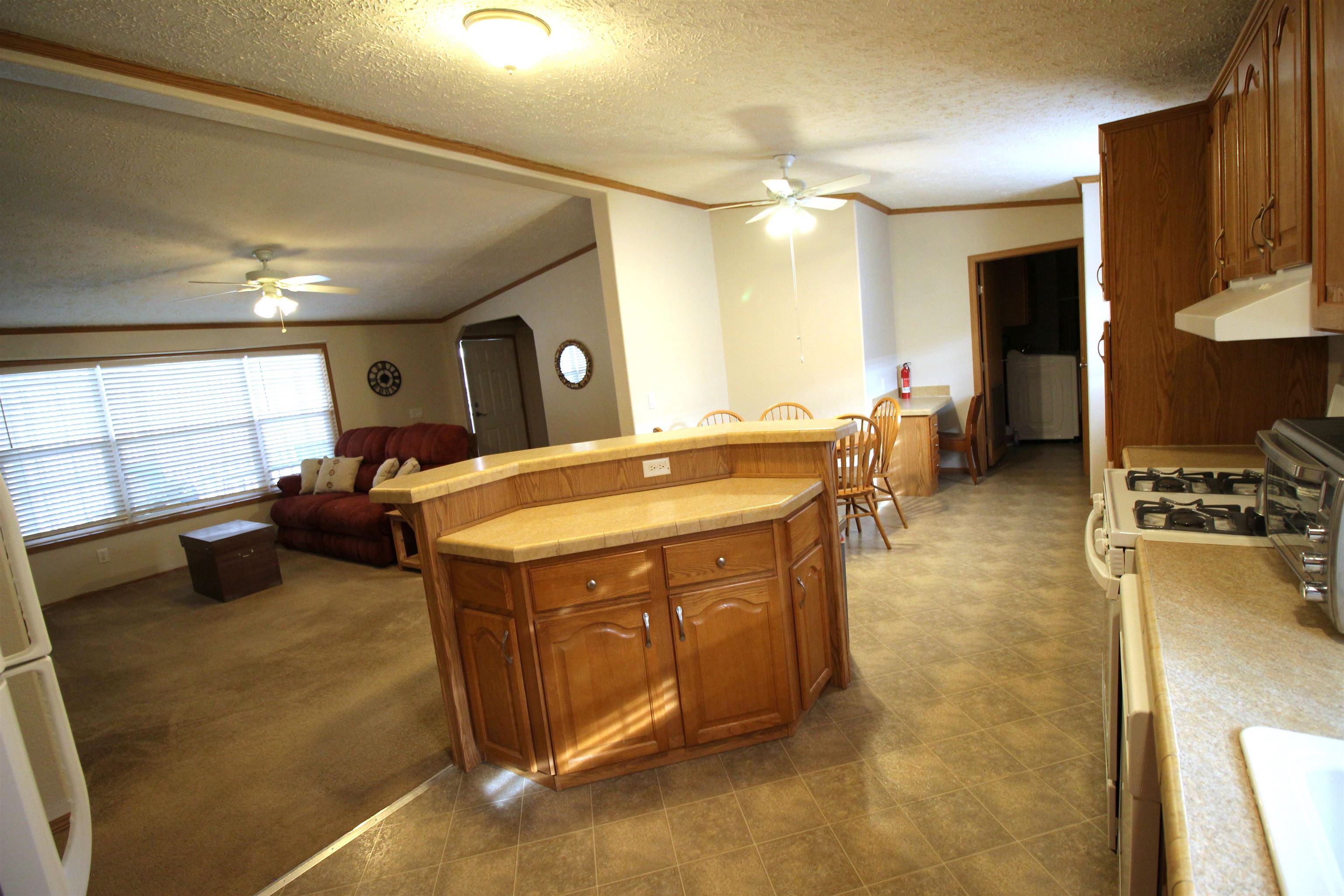 435 32 Road Property Photo 7
