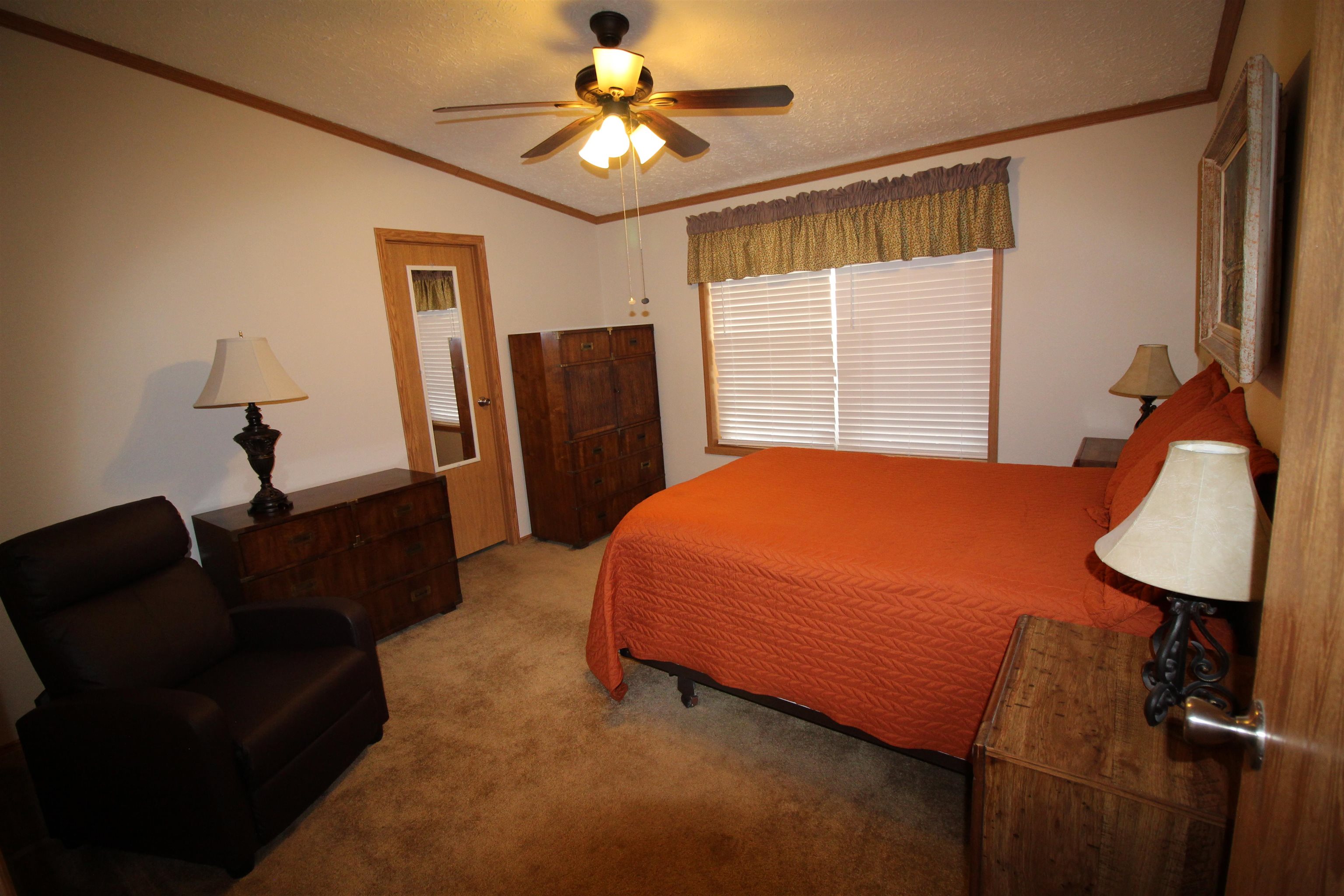 435 32 Road Property Photo 9