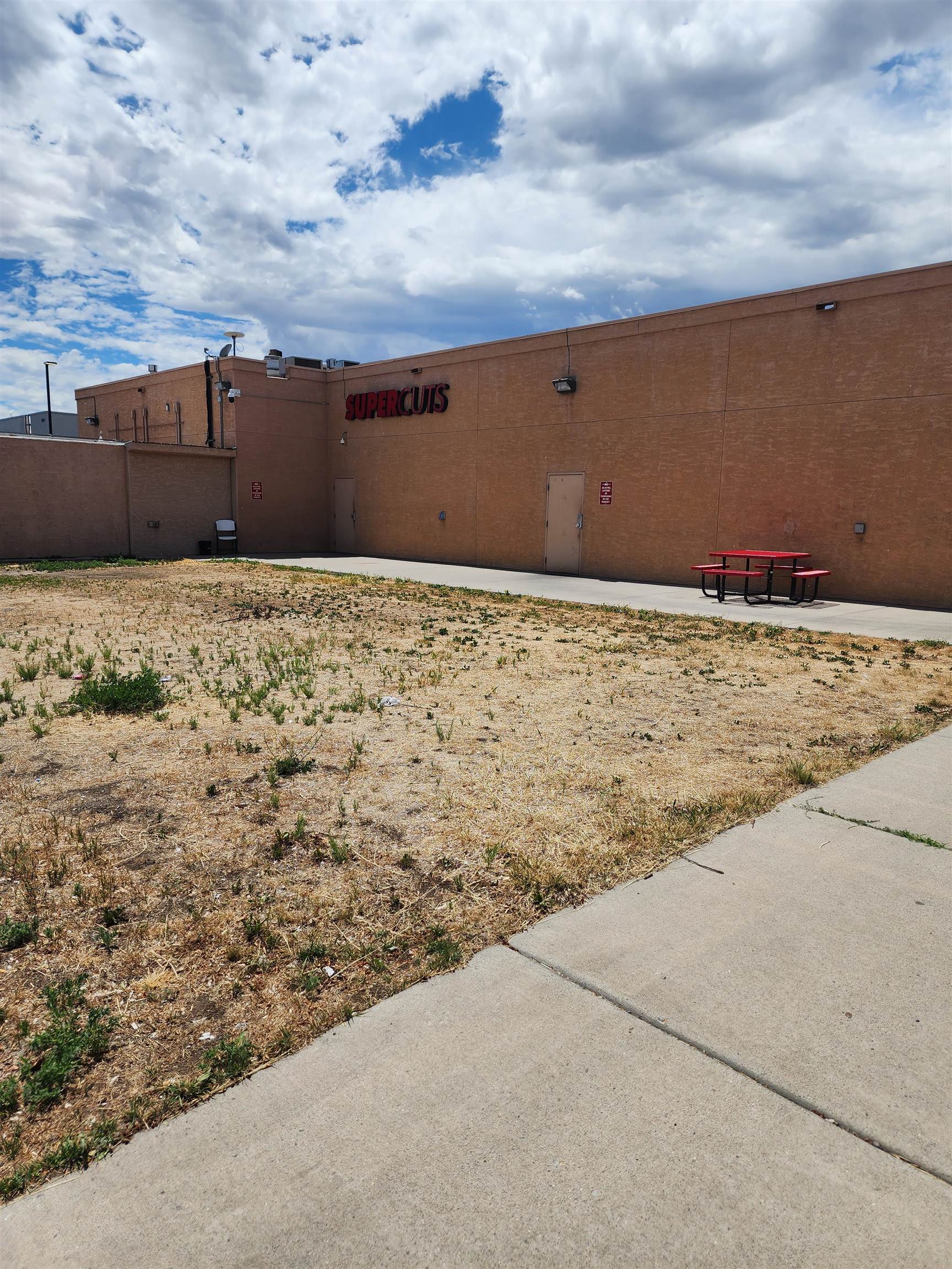 3235 I-70 Business Loop Property Photo 5