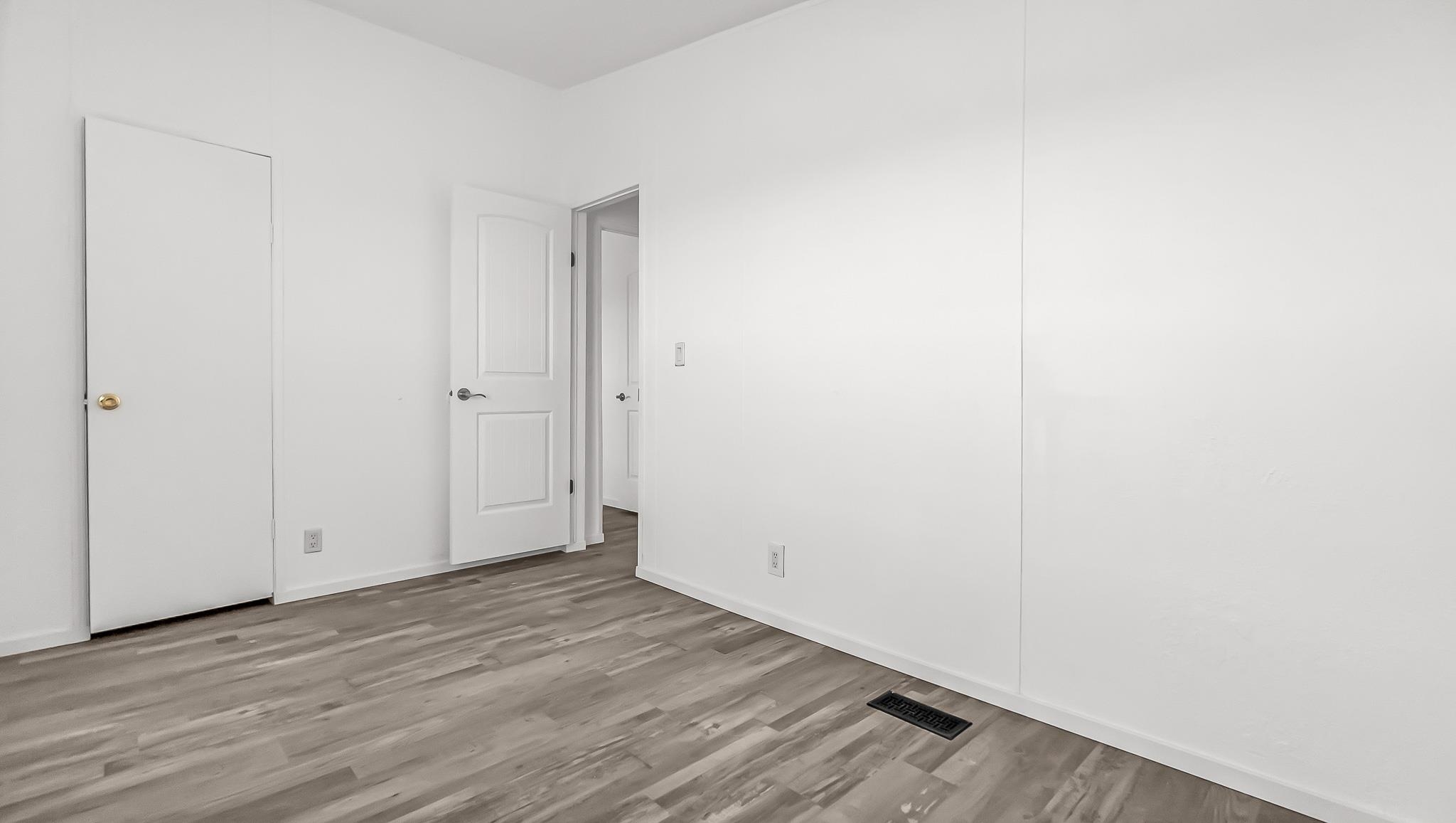 16220 Elk Drive Property Photo 19