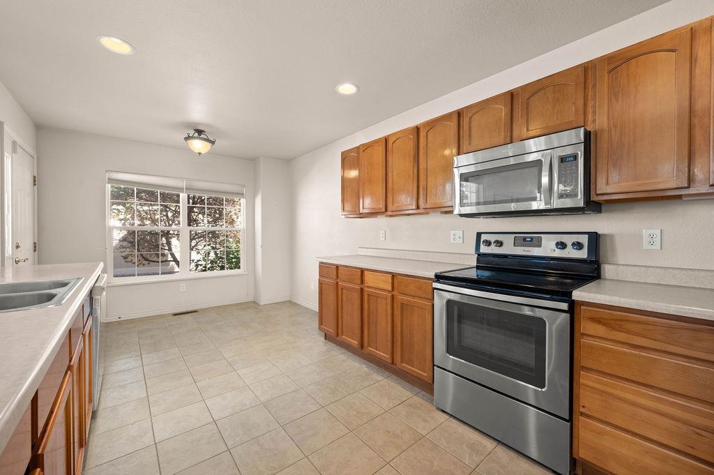 780 Glen Court Property Photo 22