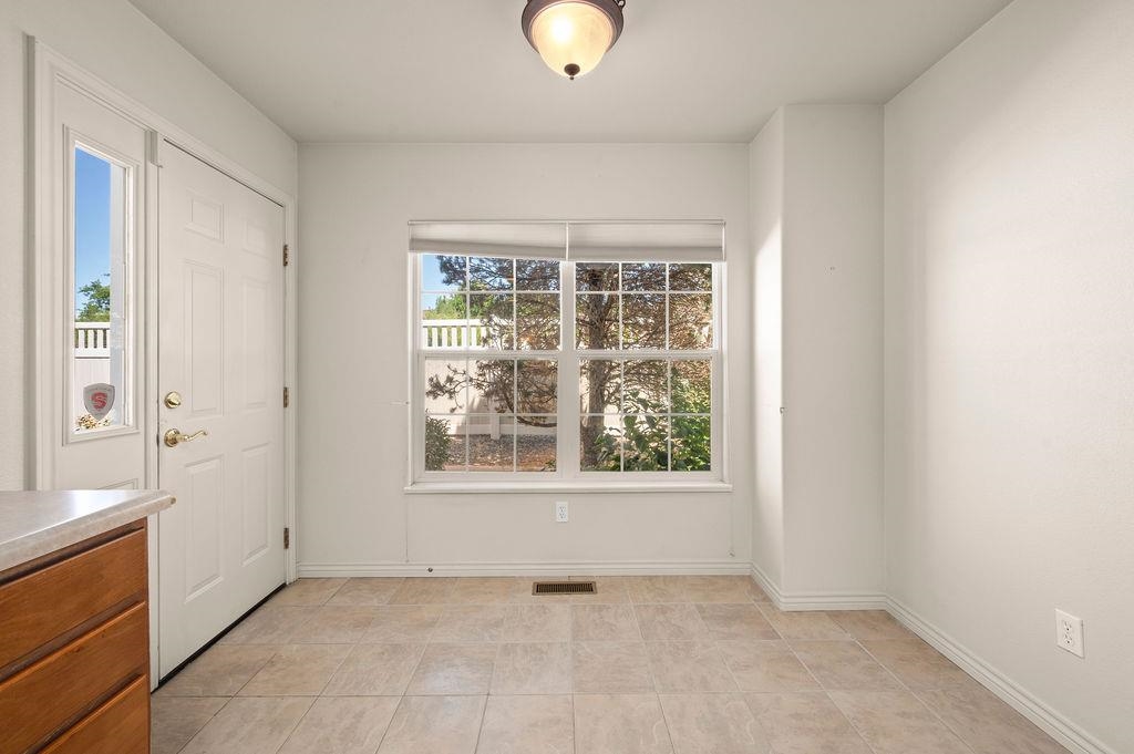 780 Glen Court Property Photo 24