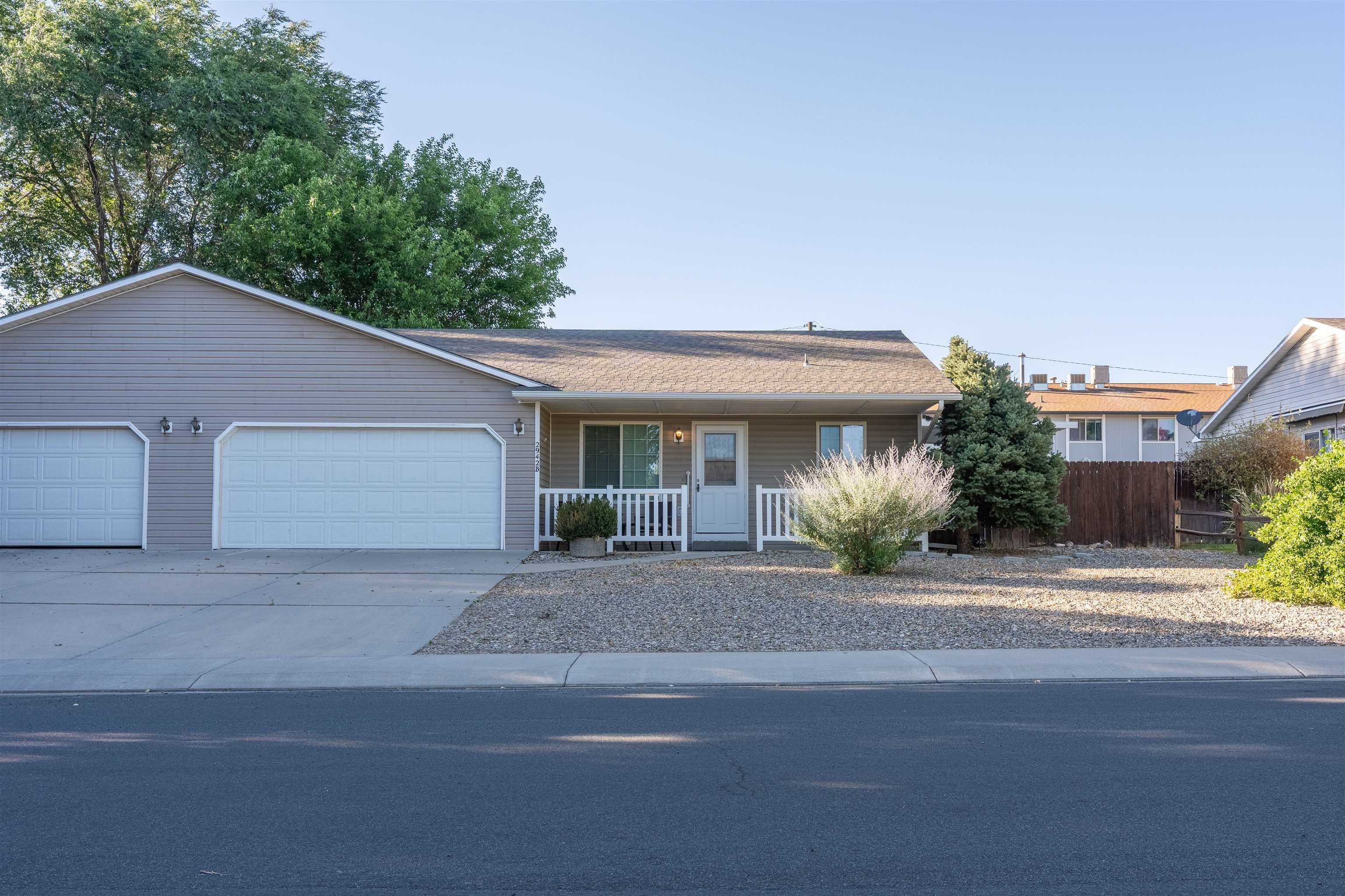 2942 Sandra Avenue Property Photo 1