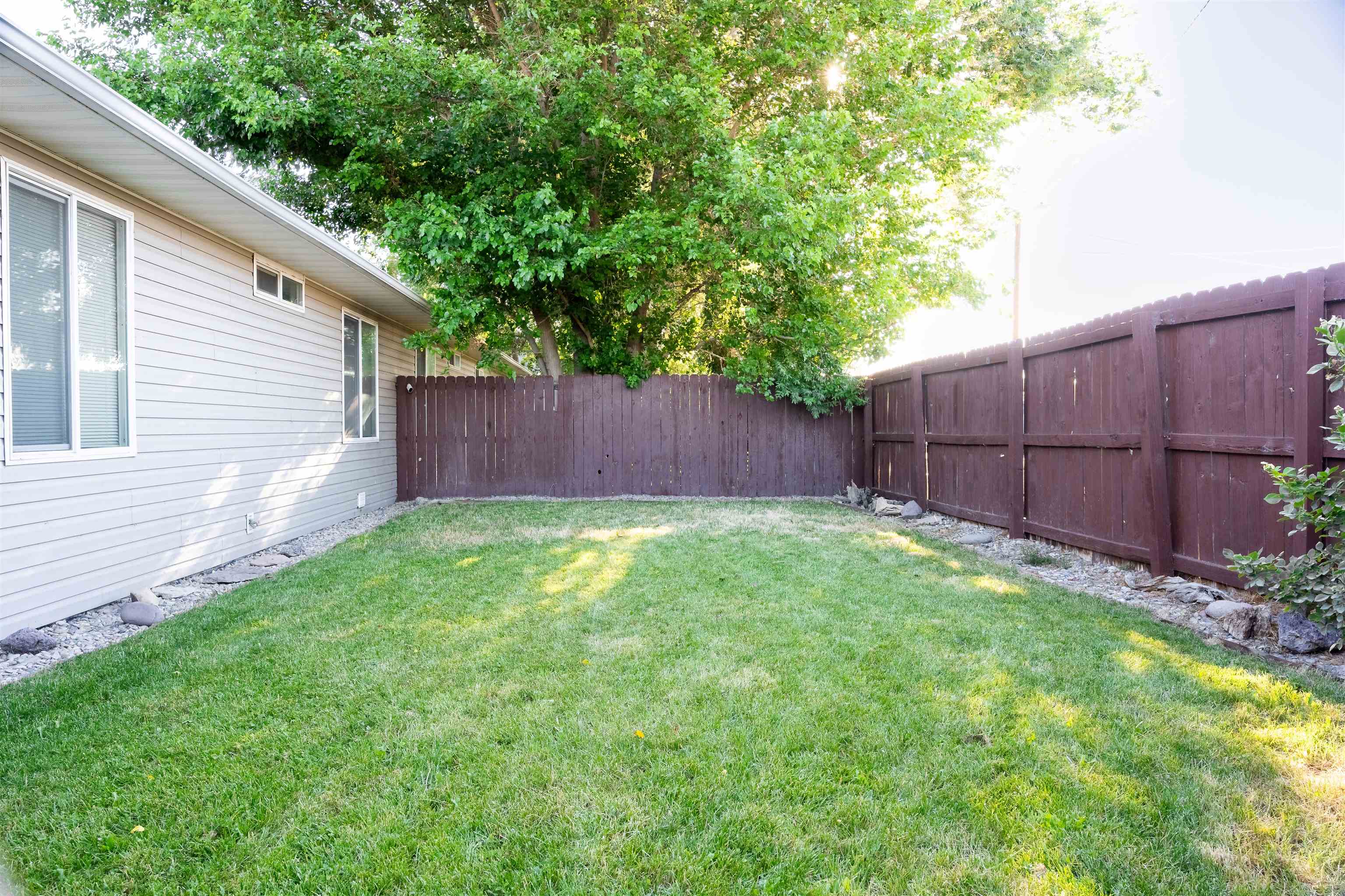 2942 Sandra Avenue Property Photo 2