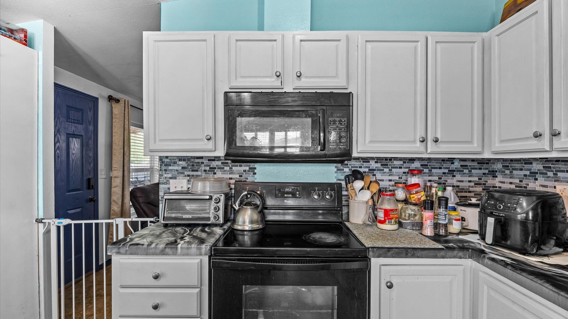 1035 Gilsonite Avenue Property Photo 8