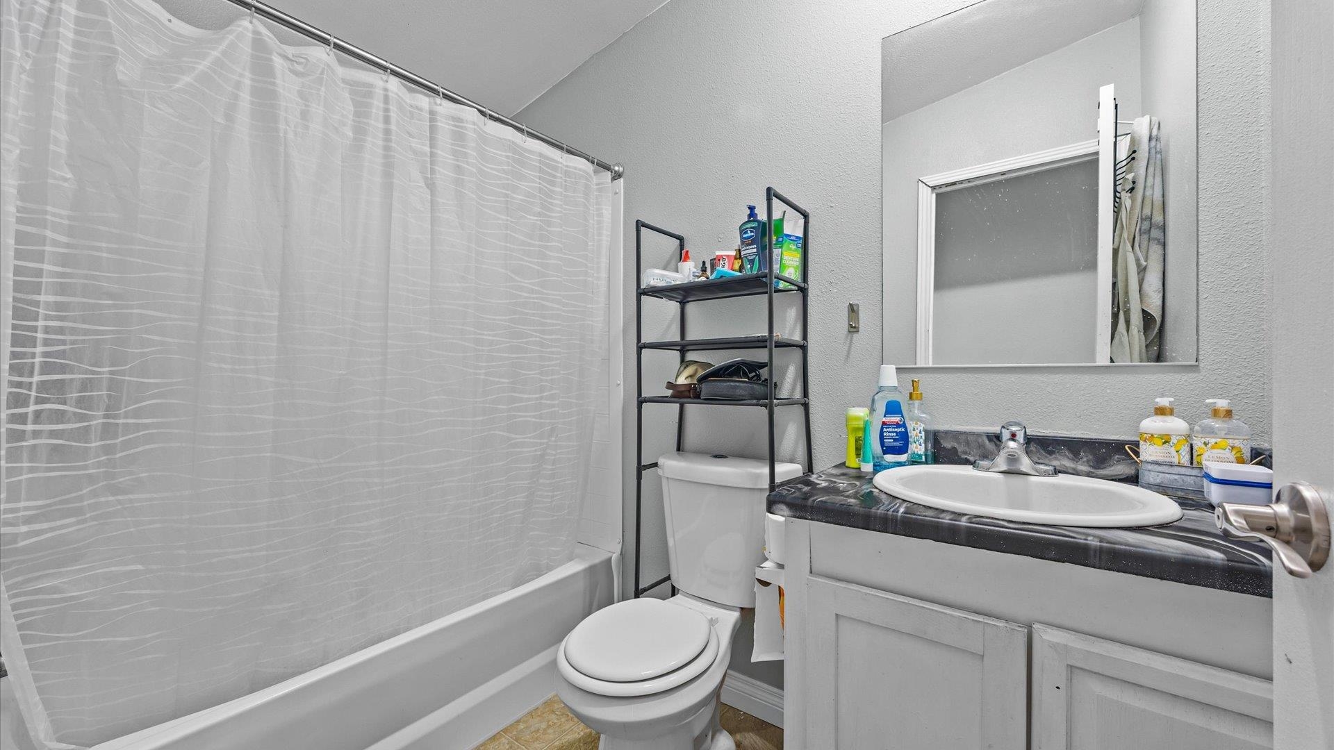 1035 Gilsonite Avenue Property Photo 15