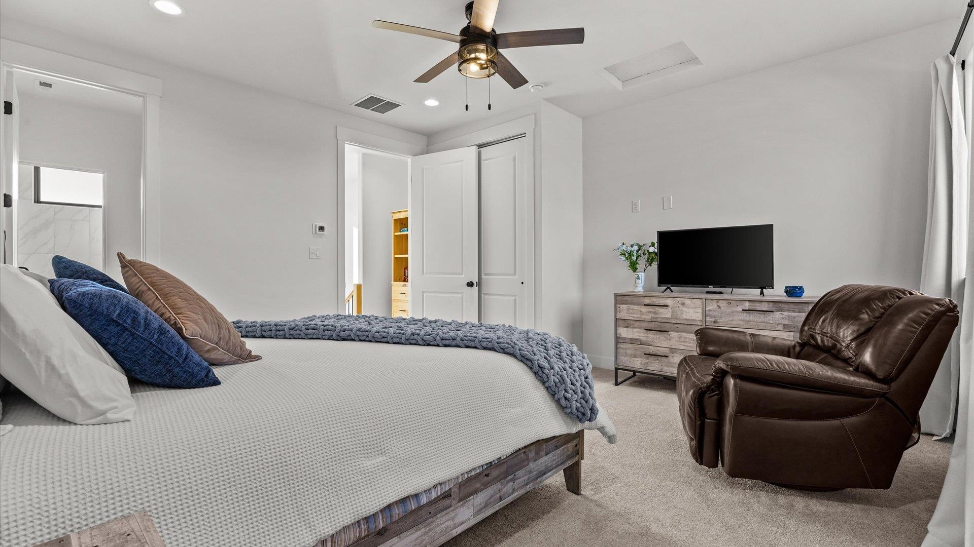 480 Desert Bluff Court Property Photo 25