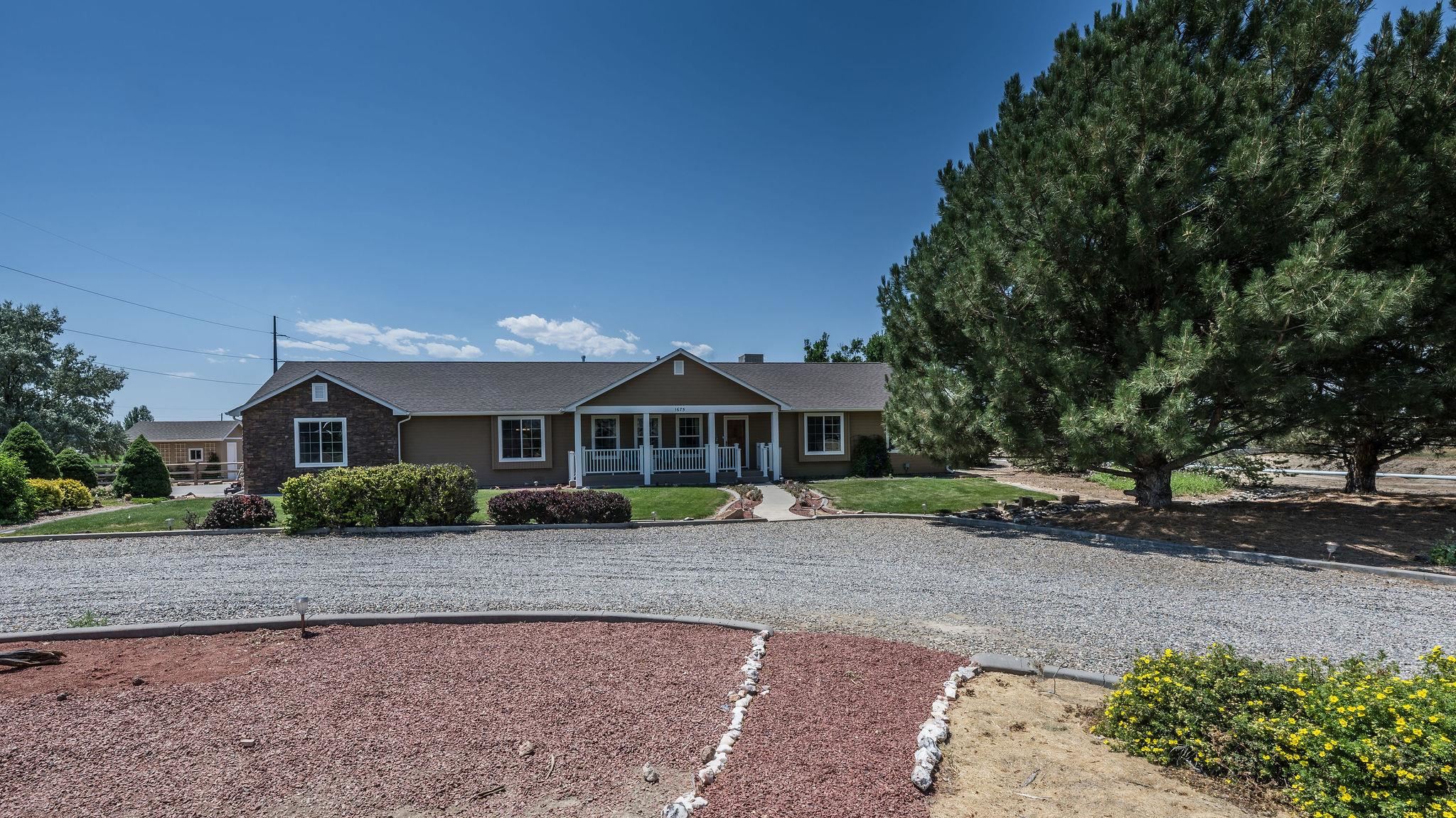 1675 P Road Property Photo 1