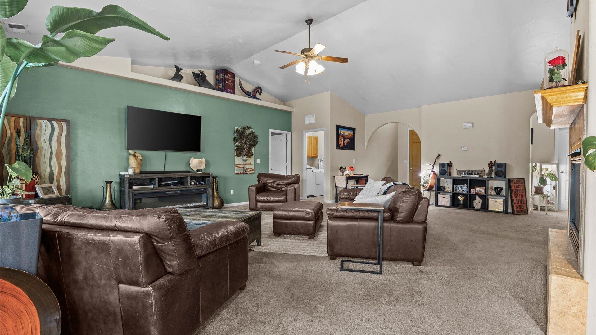 2517 Madison Avenue Property Photo 9
